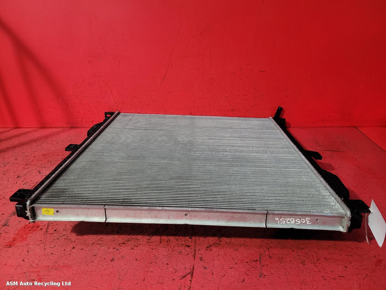 View Auto part Radiator Land Rover Range Rover Sport 2024