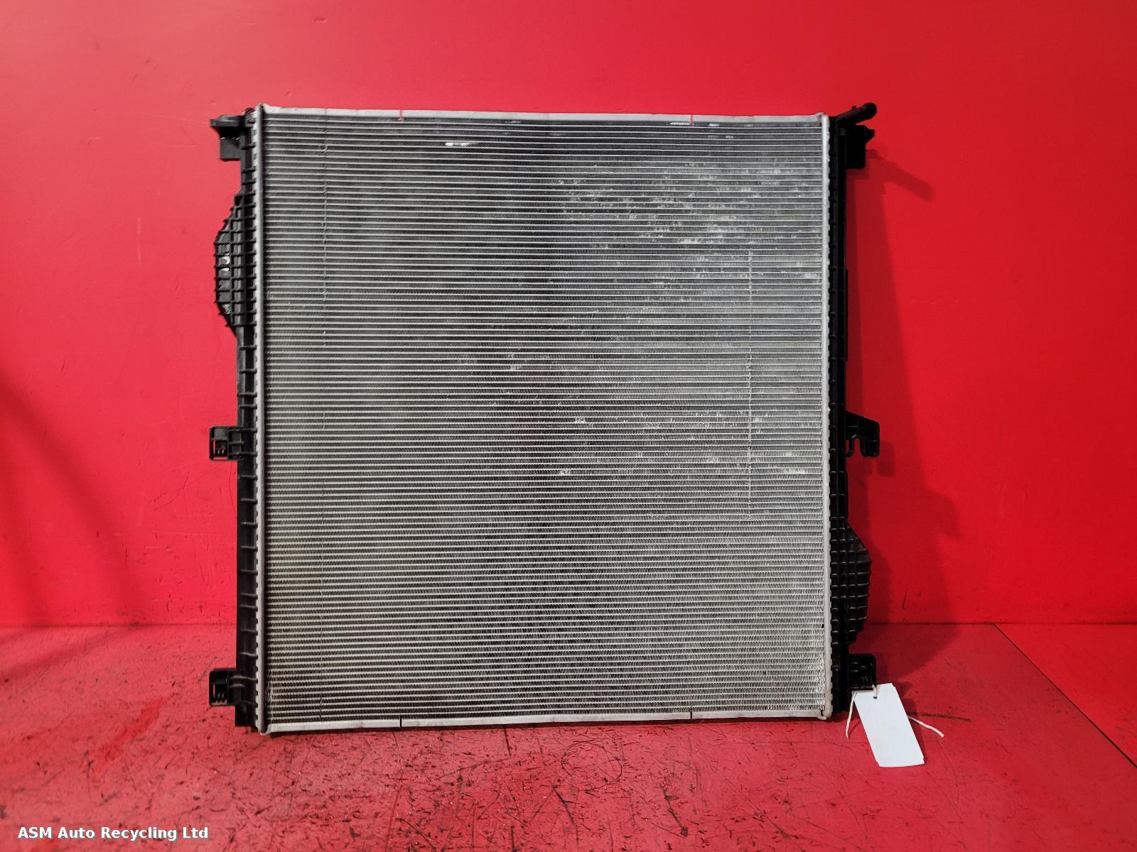View Auto part Radiator Land Rover Range Rover Sport 2024