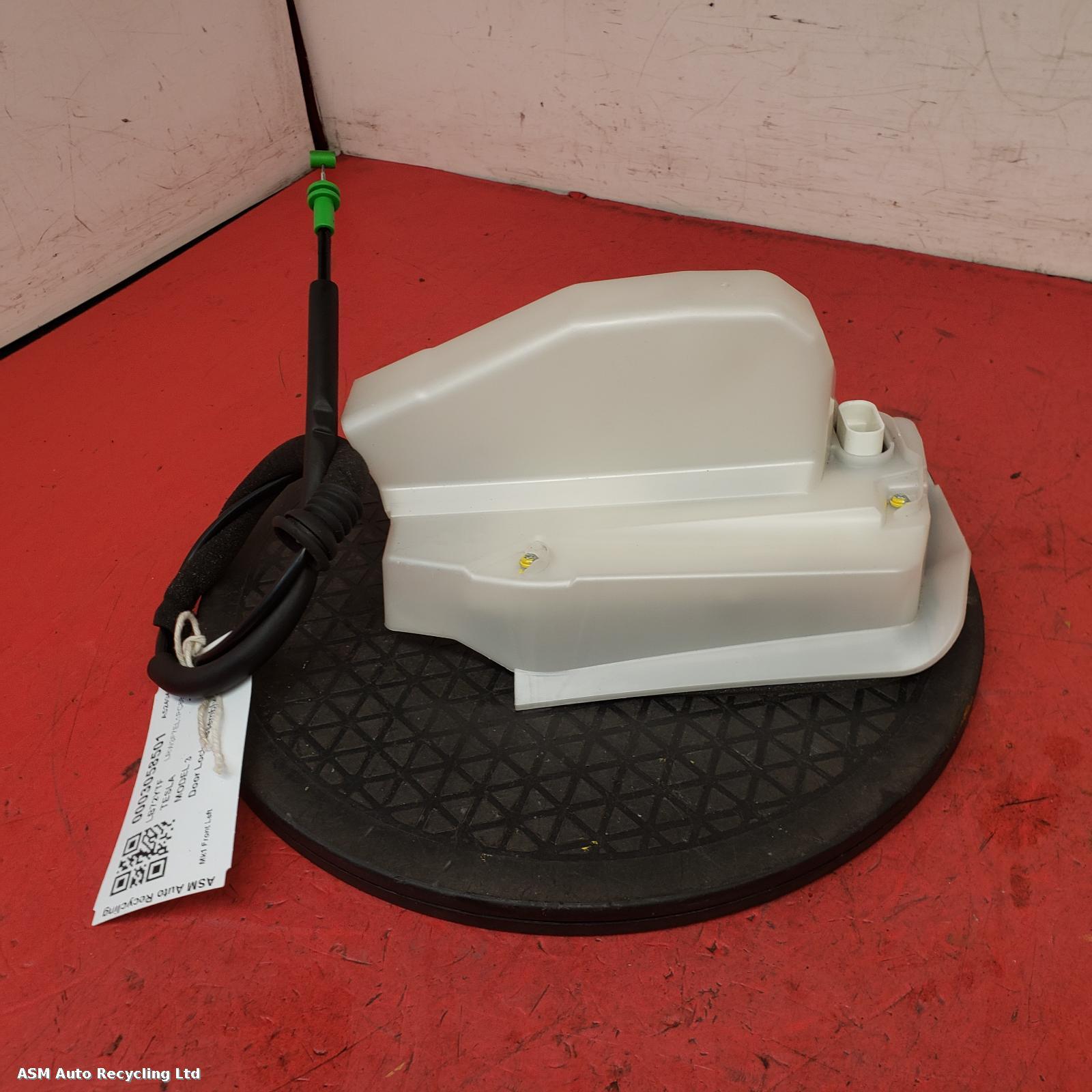 View Auto part Door Lock Assembly Tesla Model 3 2022