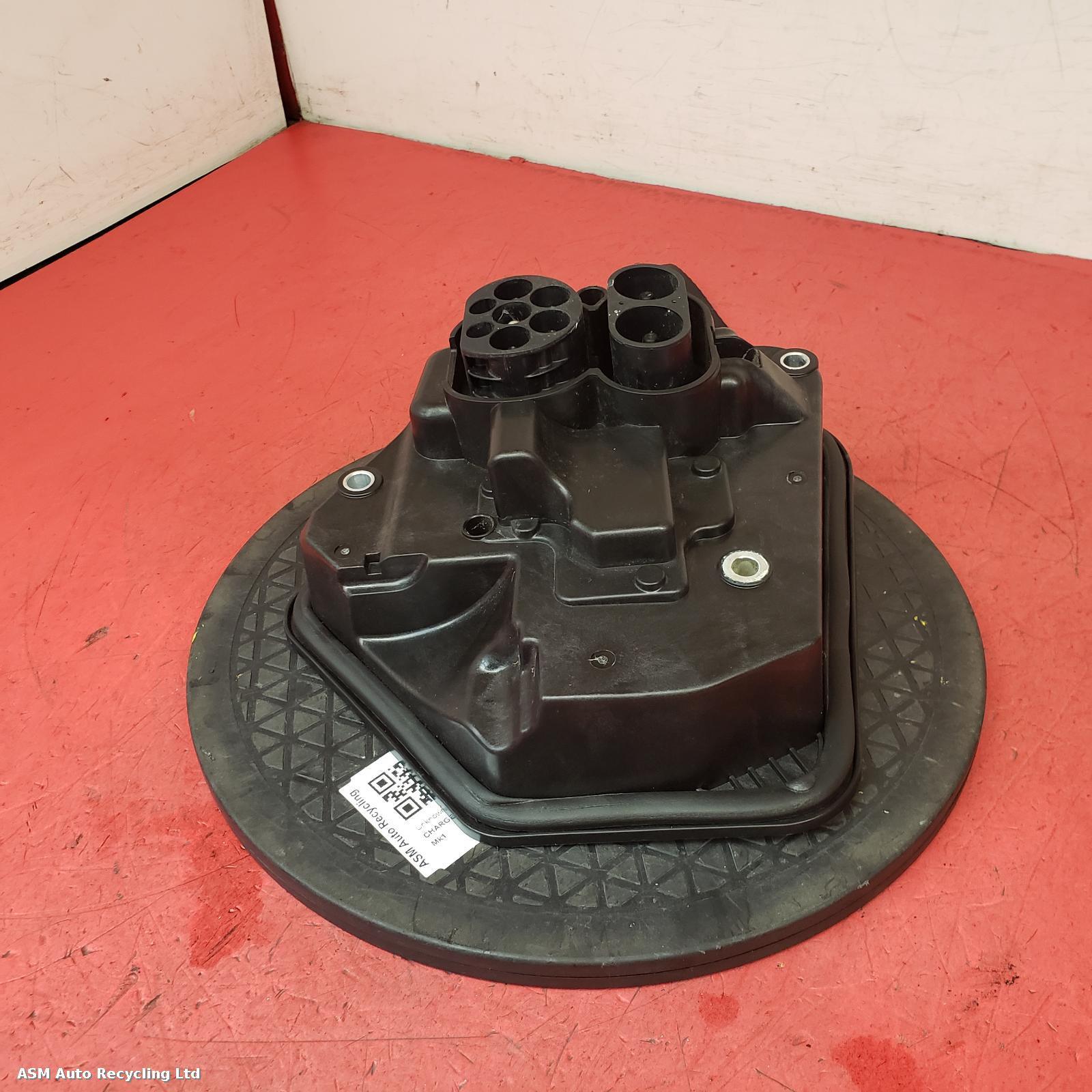 View Auto part Misc Tesla Model 3 2022