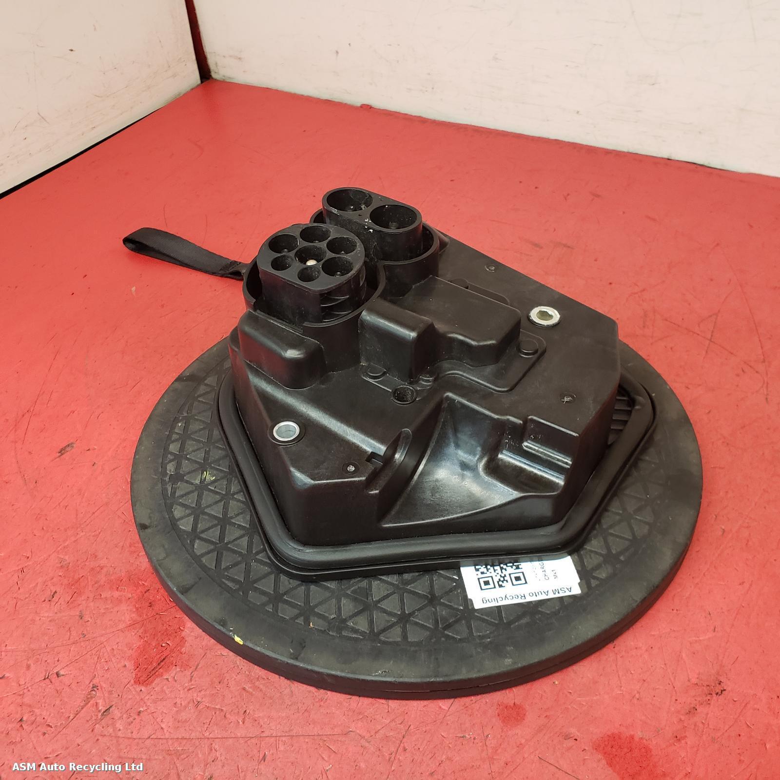 View Auto part Misc Tesla Model 3 2022