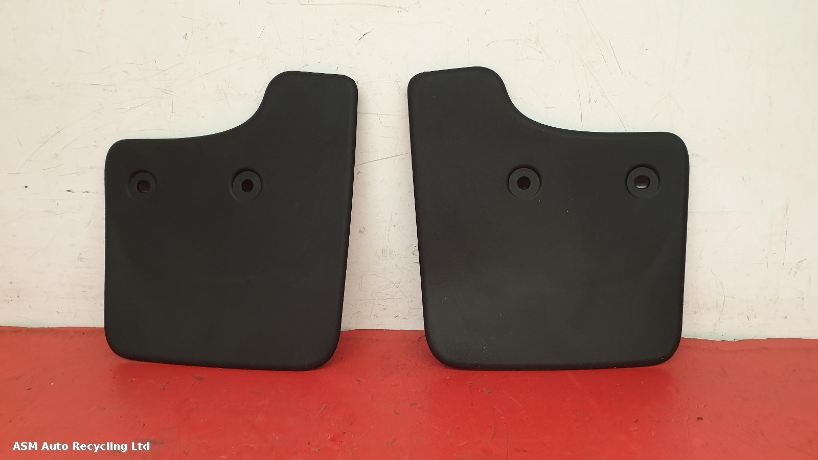 View Auto part Mud Flap Tesla Model 3 2022
