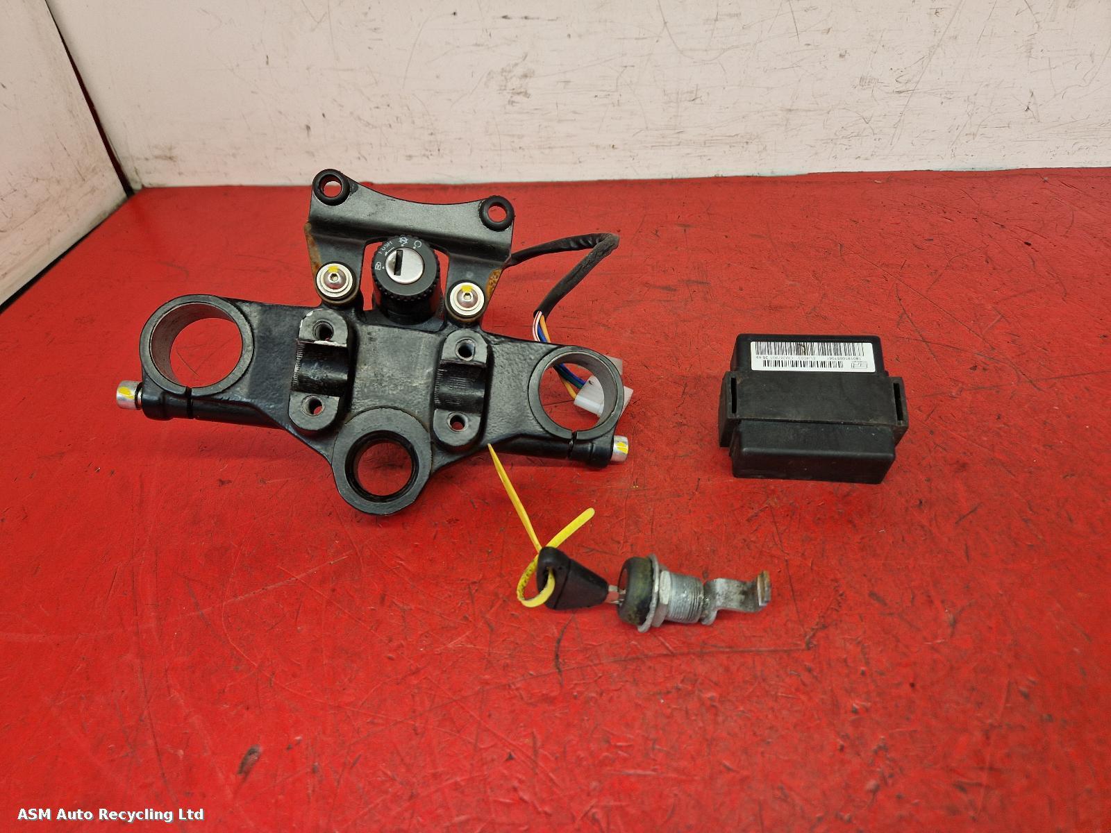 View Auto part Comp.Lock Set + Keys Aprilia Sx 50 2020
