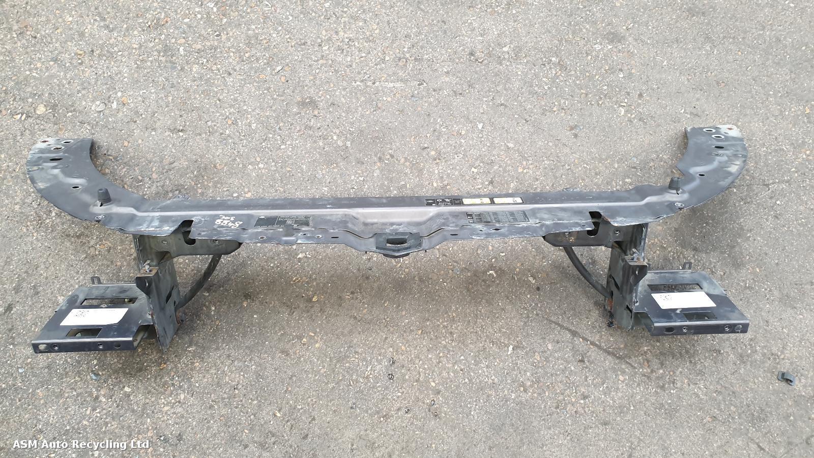 View Auto part Front Panel Land Rover Range Rover Evoque 2016