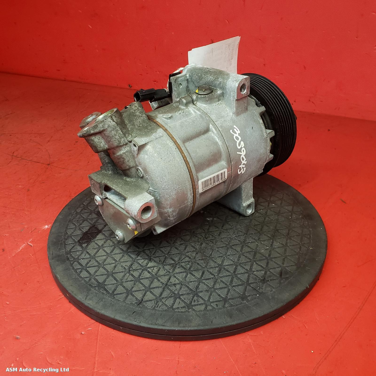 View Auto part Compressor Renault Clio 2015