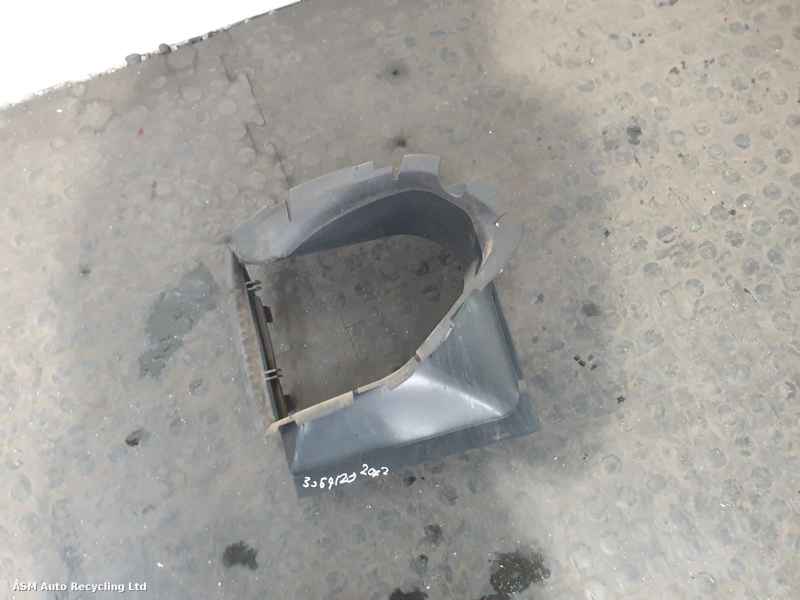 View Auto part Intercooler Jaguar F-pace 2024