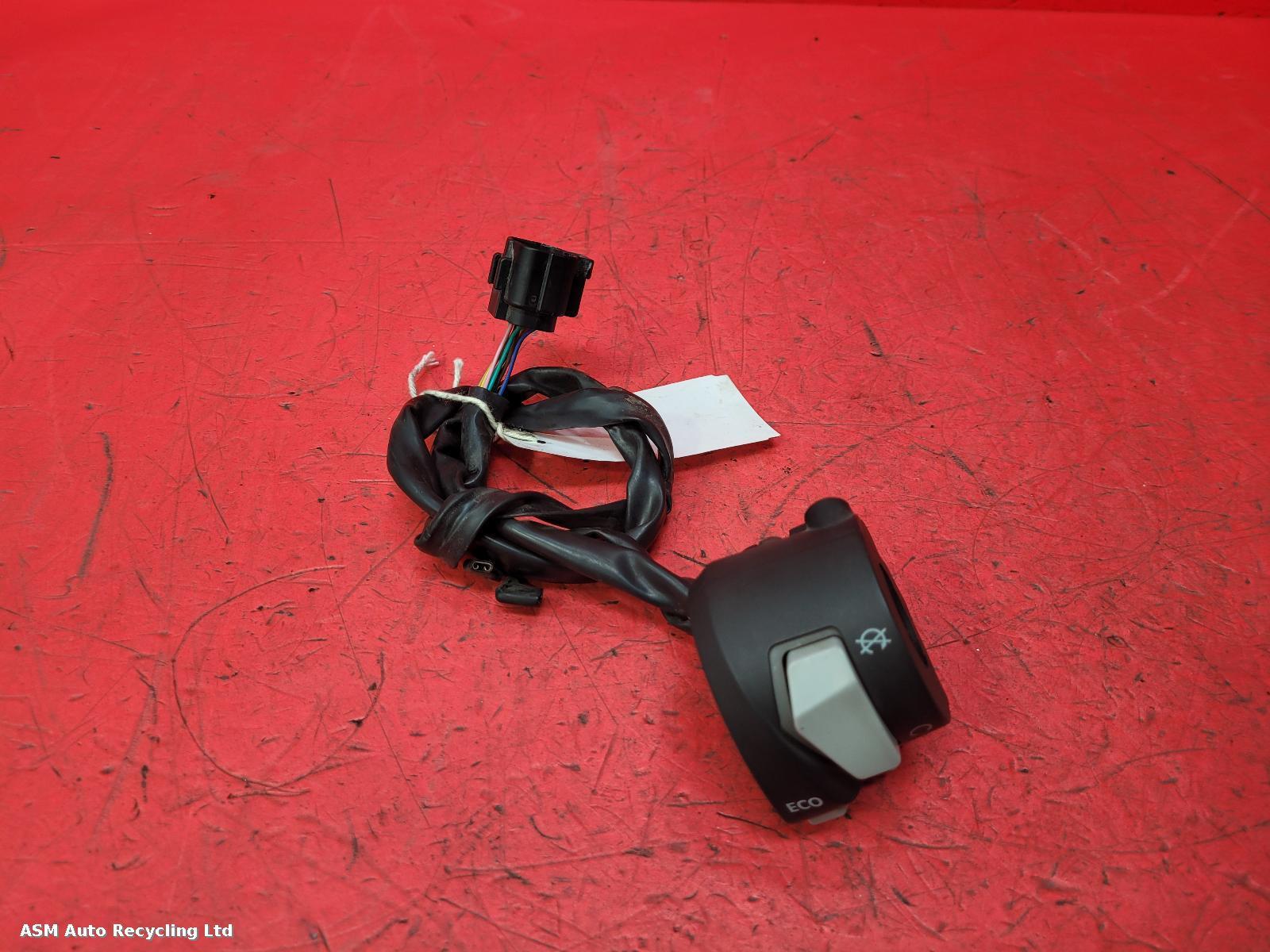 View Auto part RH Switch Gear Zontes T310  2022