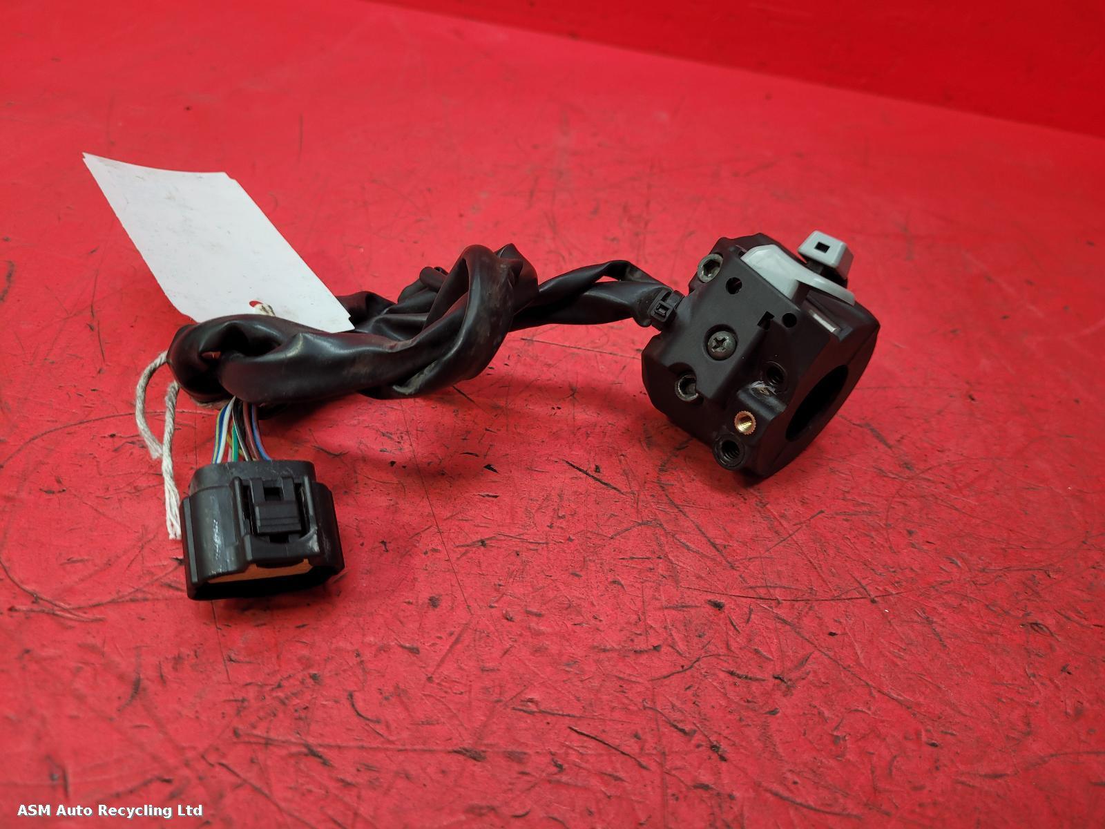 View Auto part RH Switch Gear Zontes T310  2022