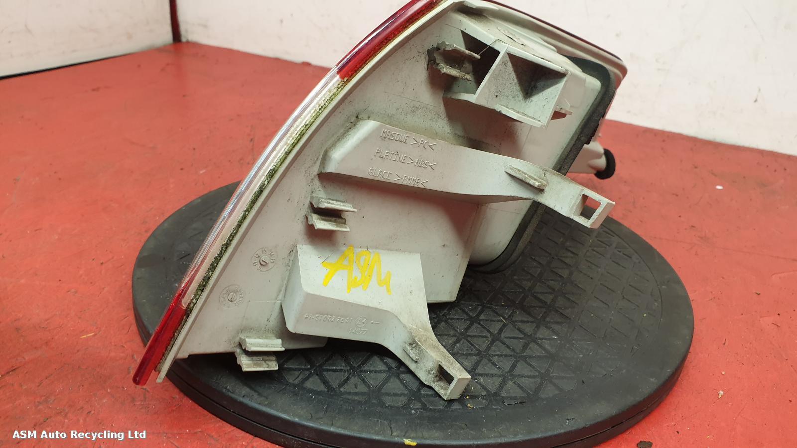 View Auto part L Taillight Peugeot 508 2012