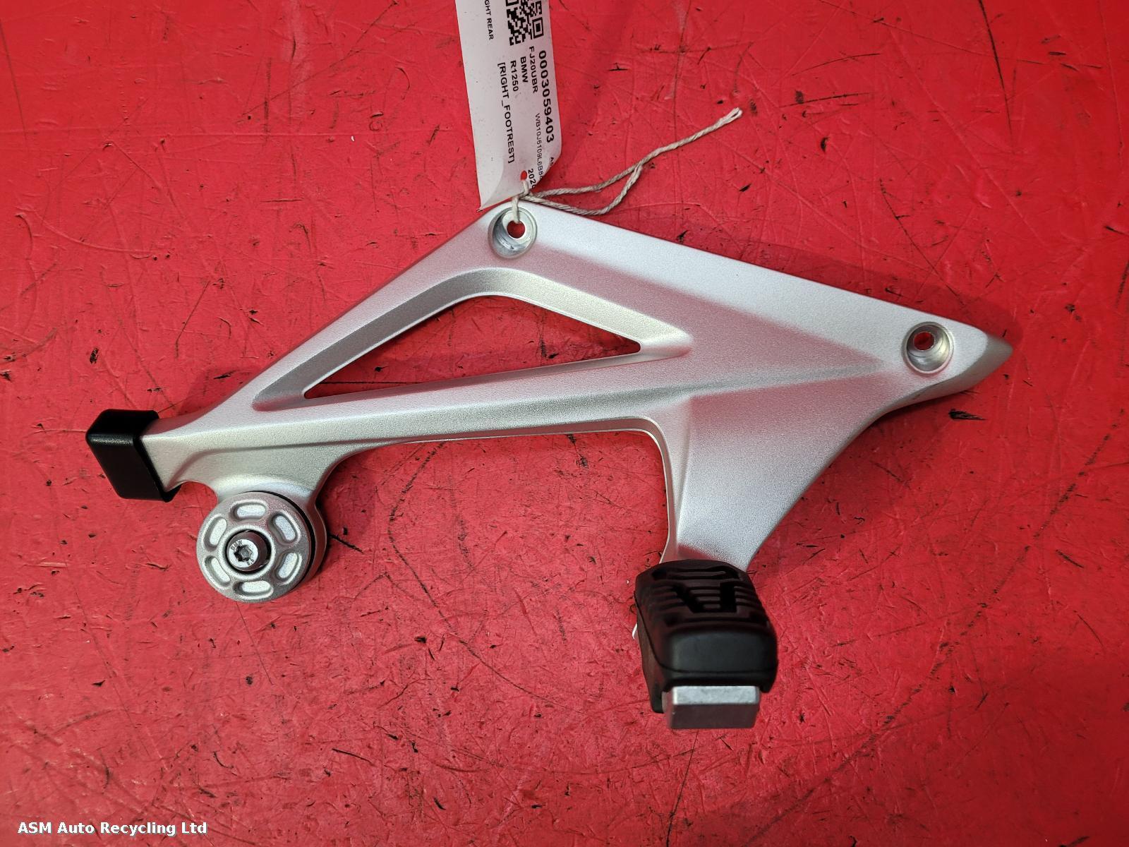 View Auto part Right Footrest Bmw R1250 Rt Le 2020