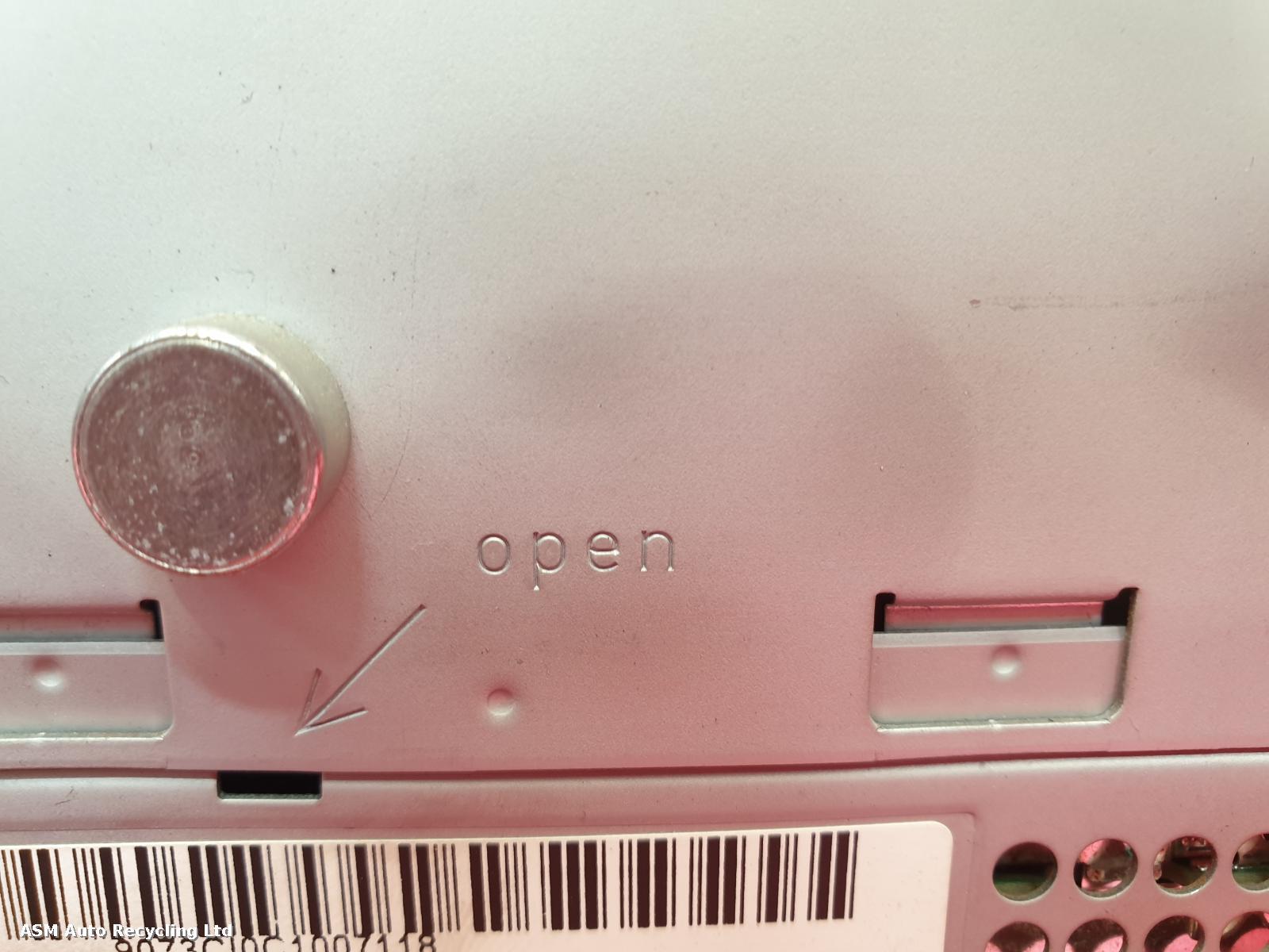 View Auto part A/V Equipment Mercedes Cls Class 2012