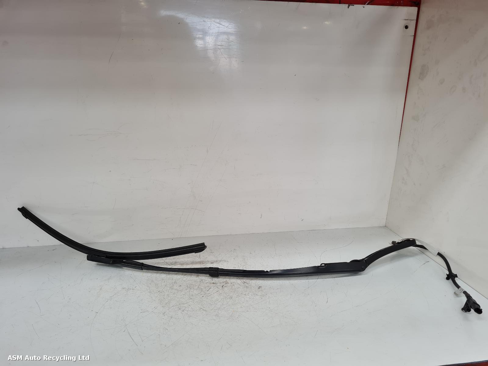 View Auto part Wiper Arm Jaguar I-pace 2024