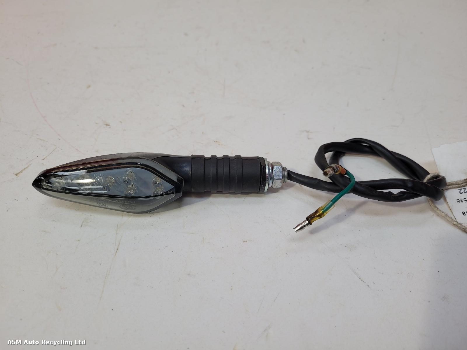 View Auto part R Repeater Lamp Sinnis Terrain 2022