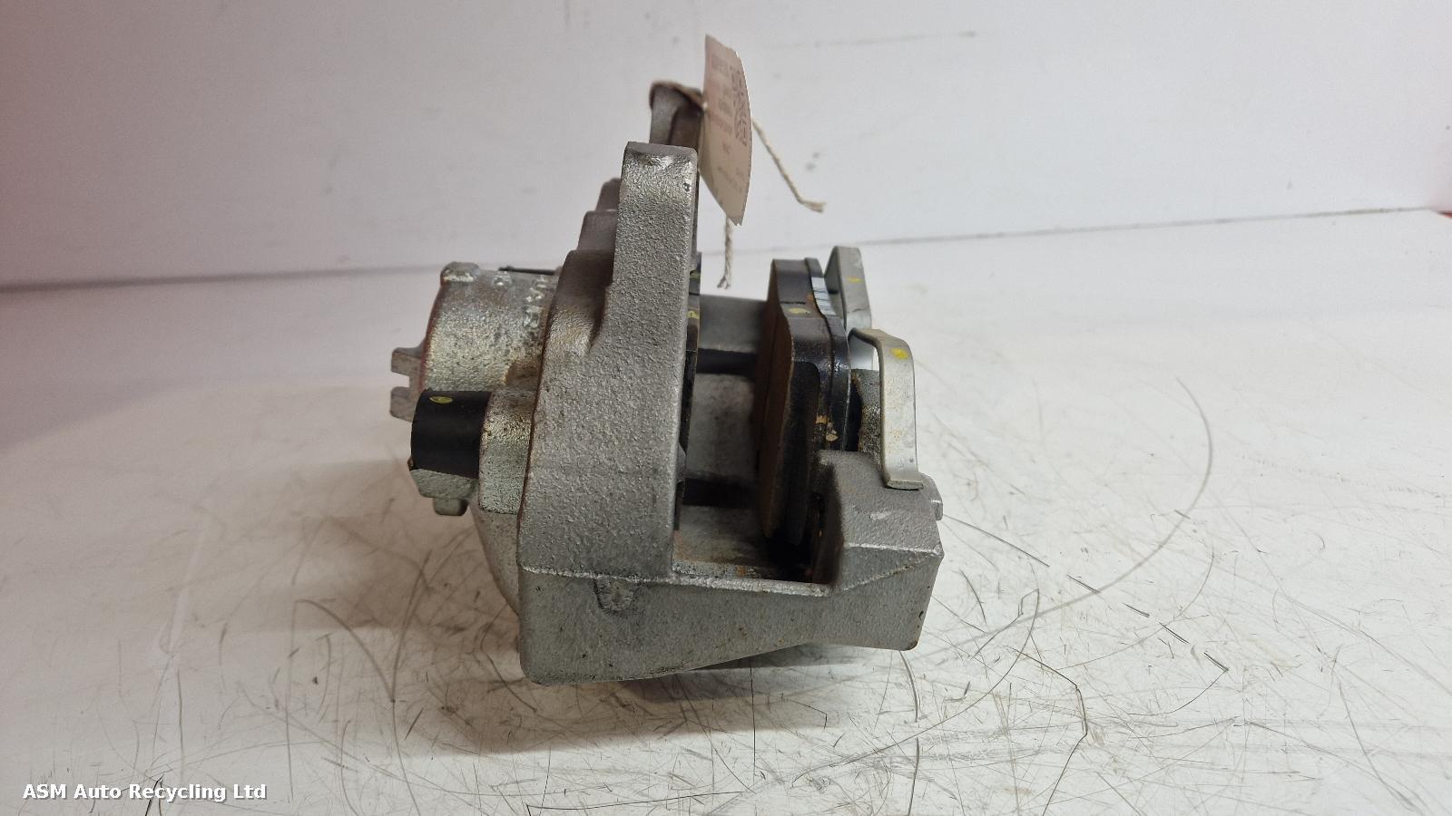 View Auto part Caliper Land Rover Range Rover Velar 2024