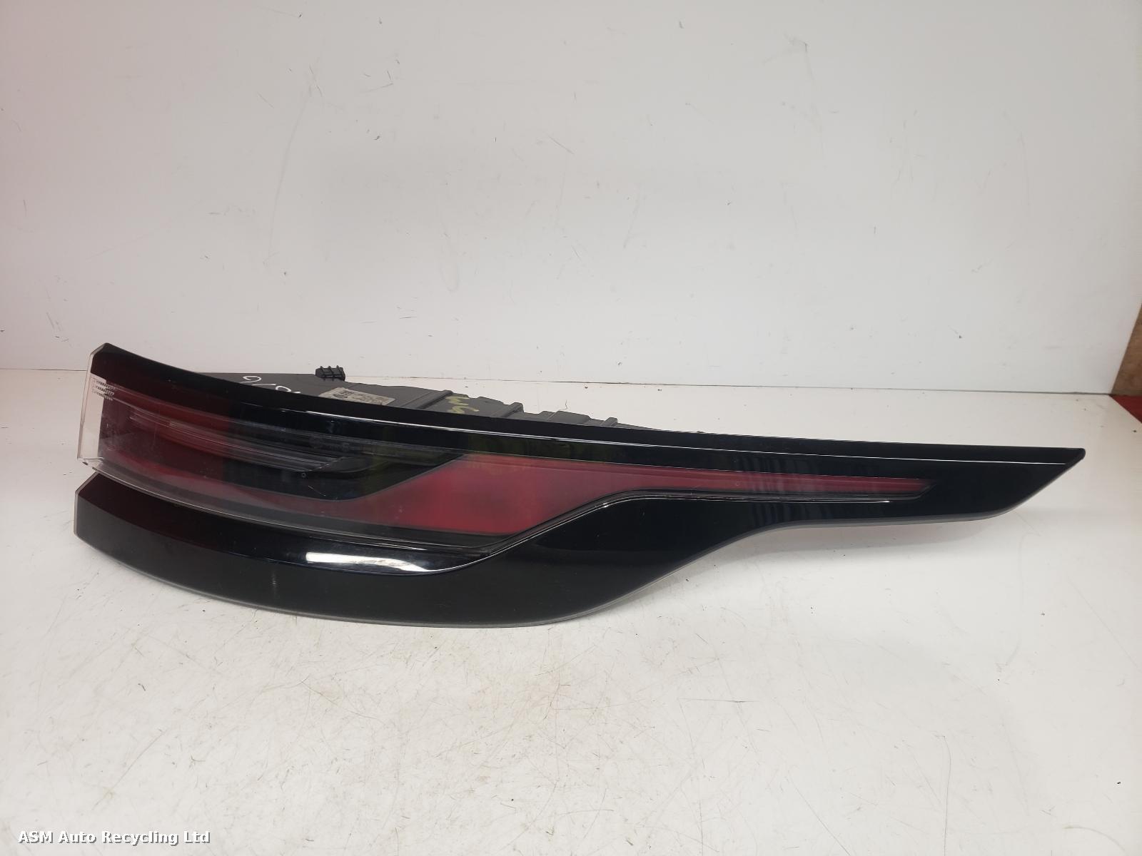 View Auto part R Taillight Land Rover Range Rover Velar 2024