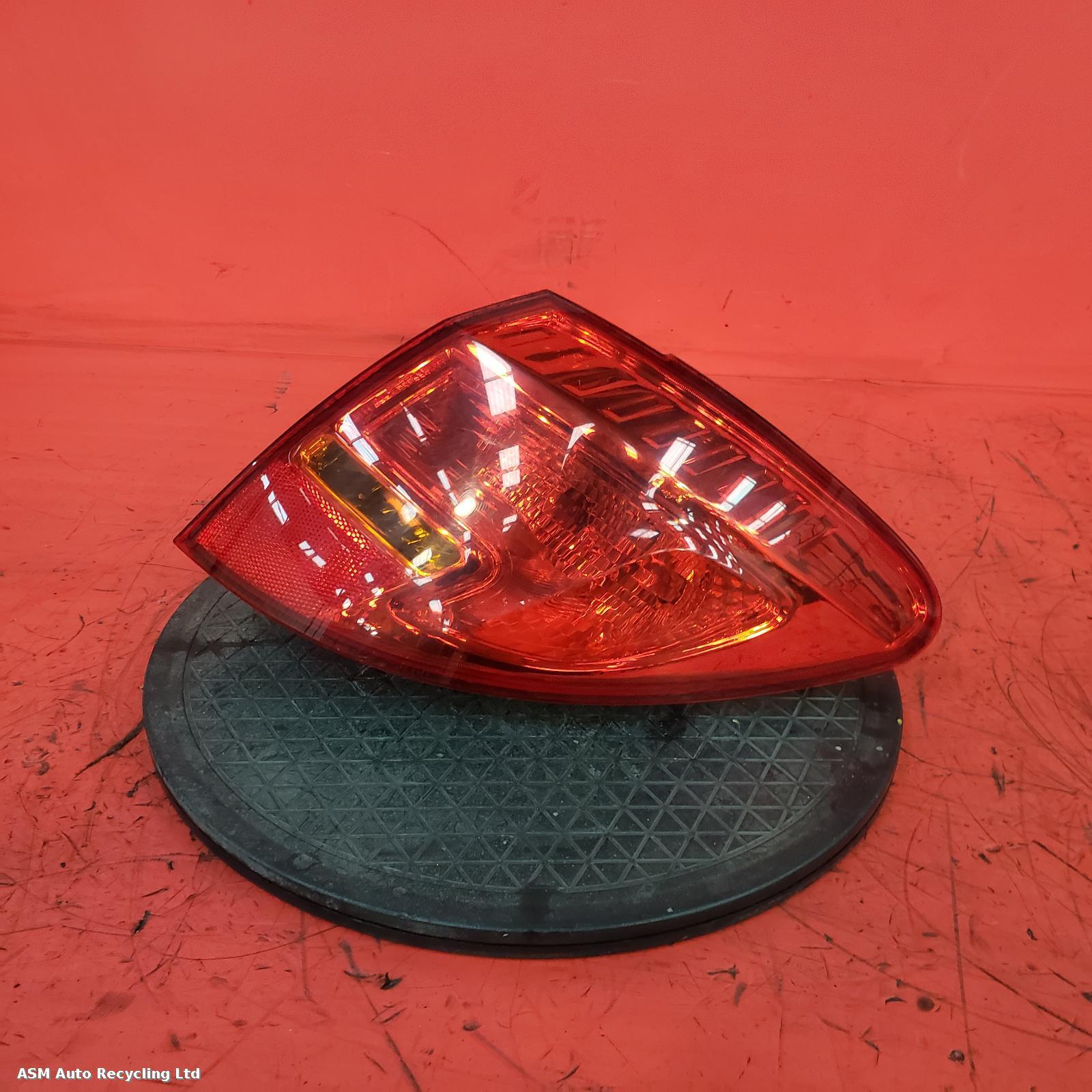 View Auto part R Taillight Vauxhall Meriva 2011