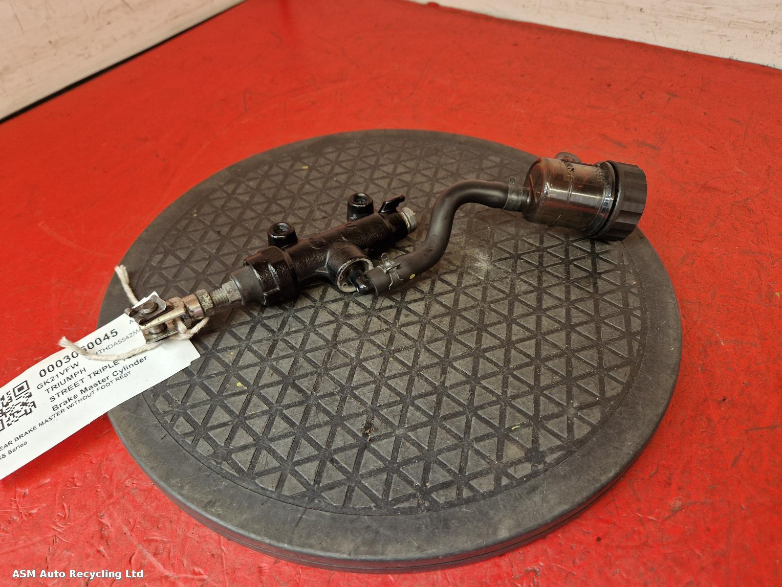 View Auto part Master Cylinder Triumph Street Triple 765 2021