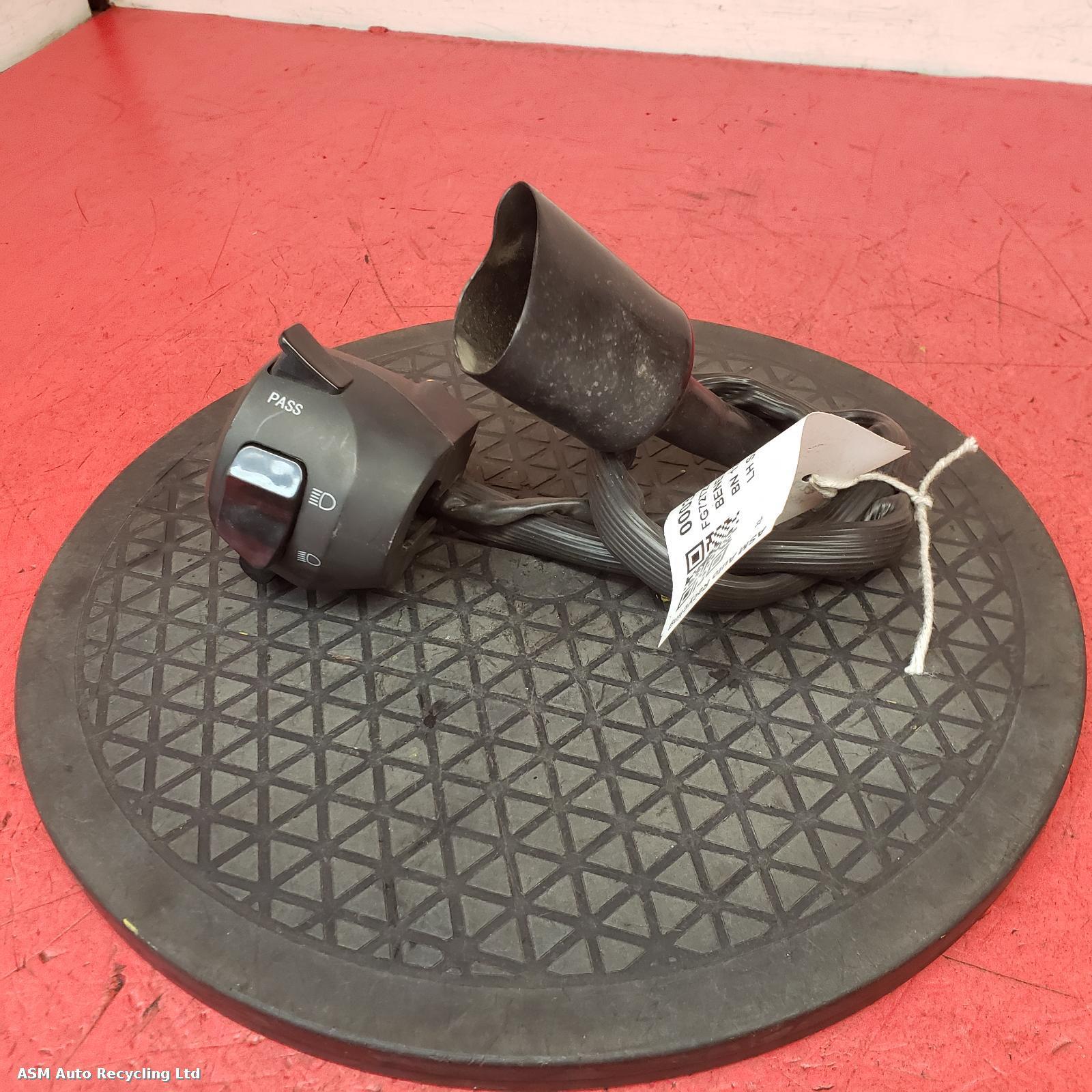 View Auto part LH Switch Gear Benelli Bn 125 2023