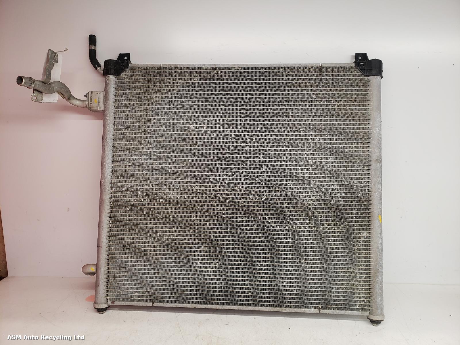 View Auto part Condenser Land Rover Defender 2021