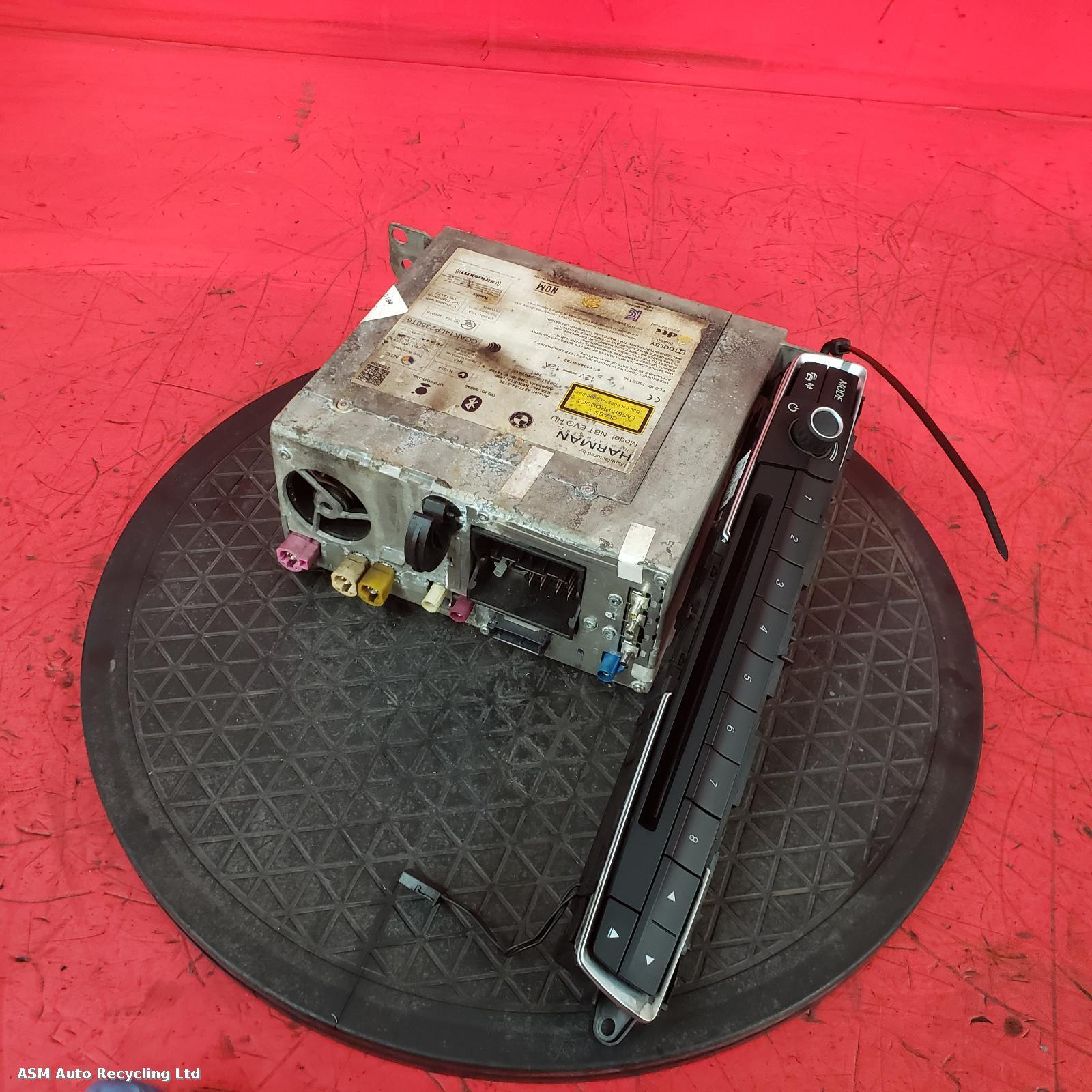 View Auto part A/V Equipment Bmw 4 Series Gran Coupe 2016