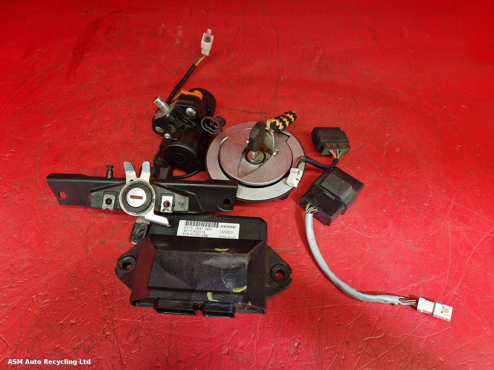 View Auto part Comp.Lock Set + Keys Ktm 1190 Rc8 2011