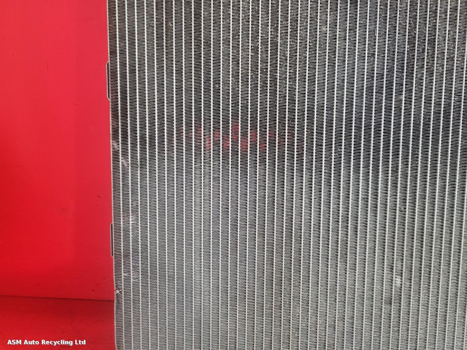2021 Land Rover Range Rover Sport Radiator View Auto part Radiator Land Rover Range Rover Sport 2021