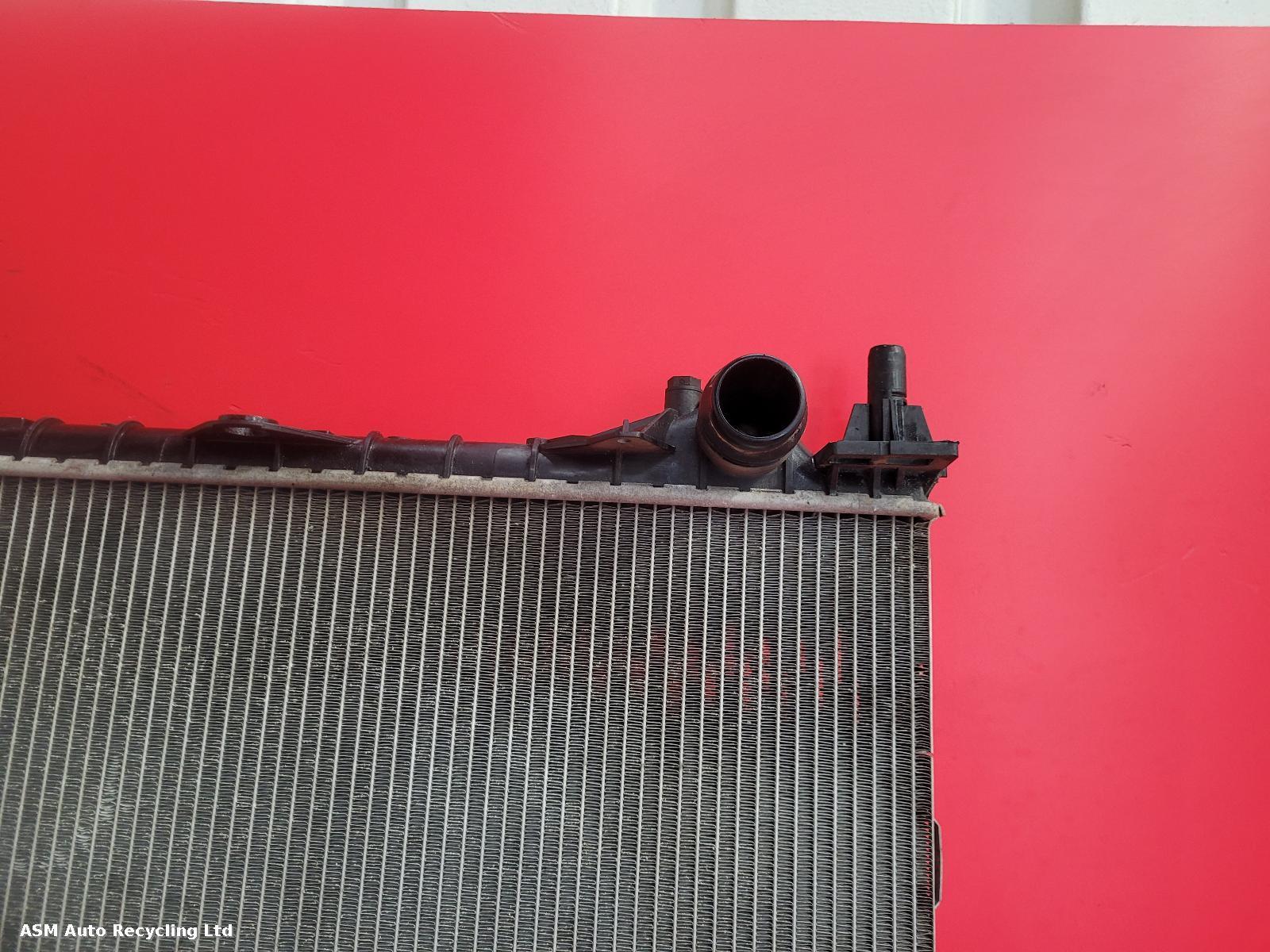 2021 Land Rover Range Rover Sport Radiator View Auto part Radiator Land Rover Range Rover Sport 2021
