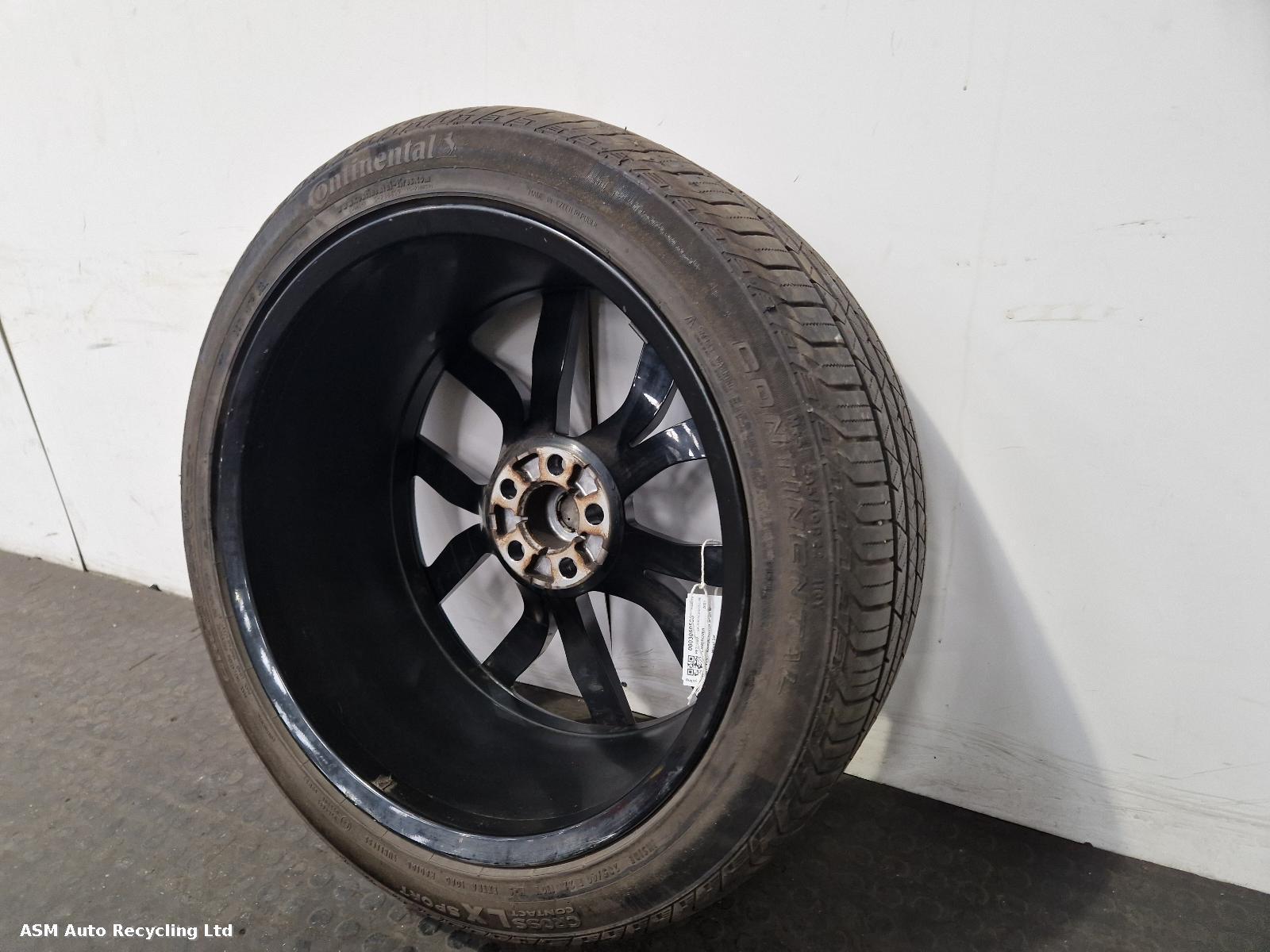 View Auto part Wheel Set Land Rover Range Rover Sport 2021