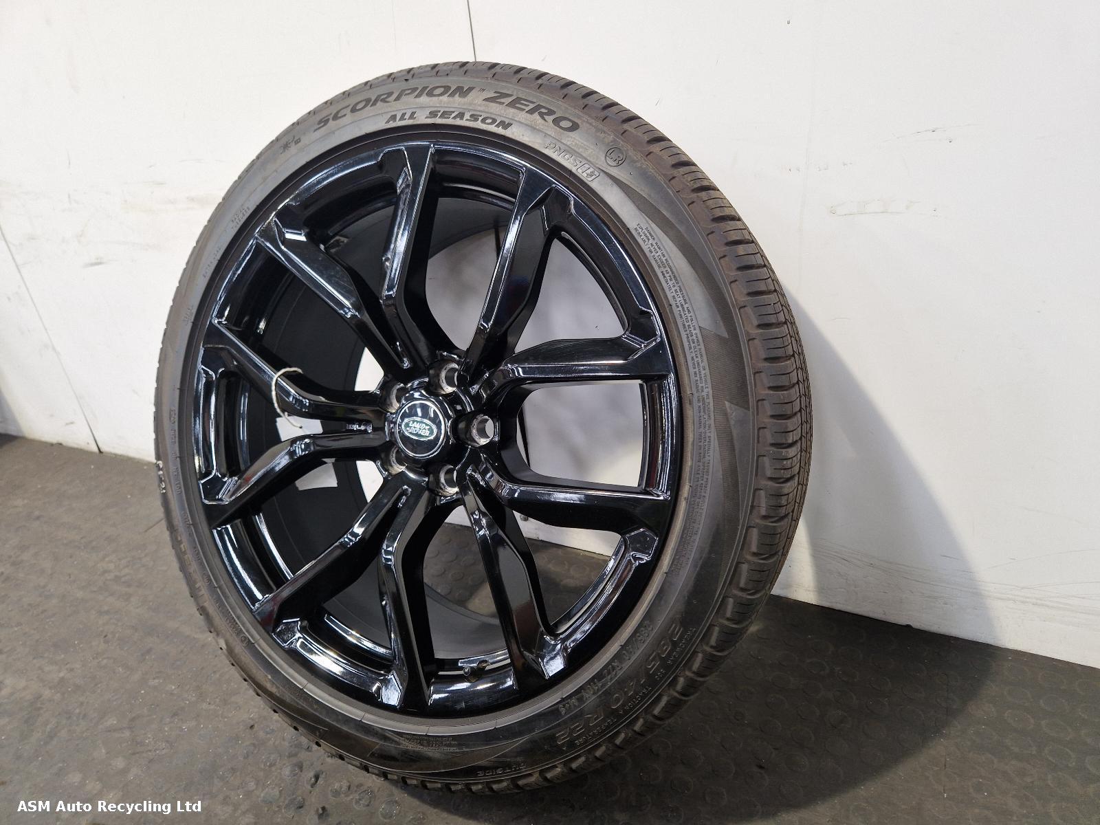 View Auto part Wheel Set Land Rover Range Rover Sport 2021