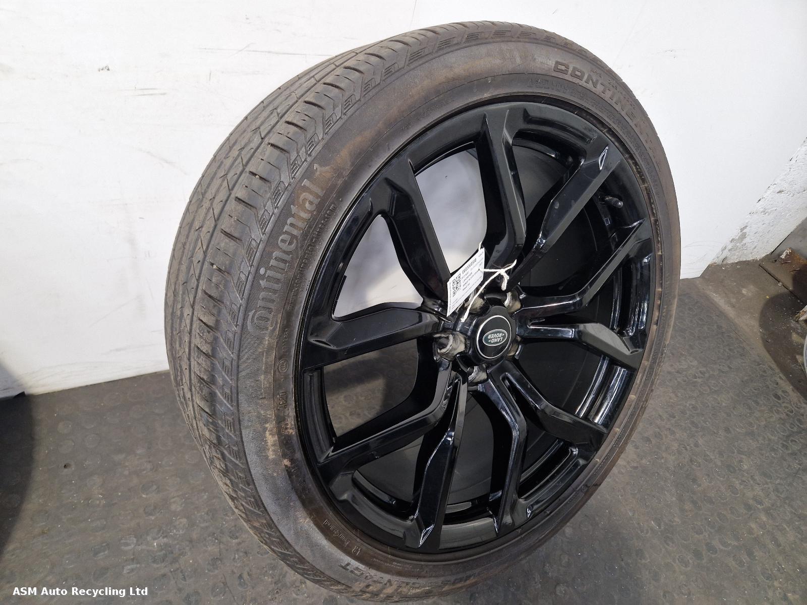 View Auto part Wheel Set Land Rover Range Rover Sport 2021