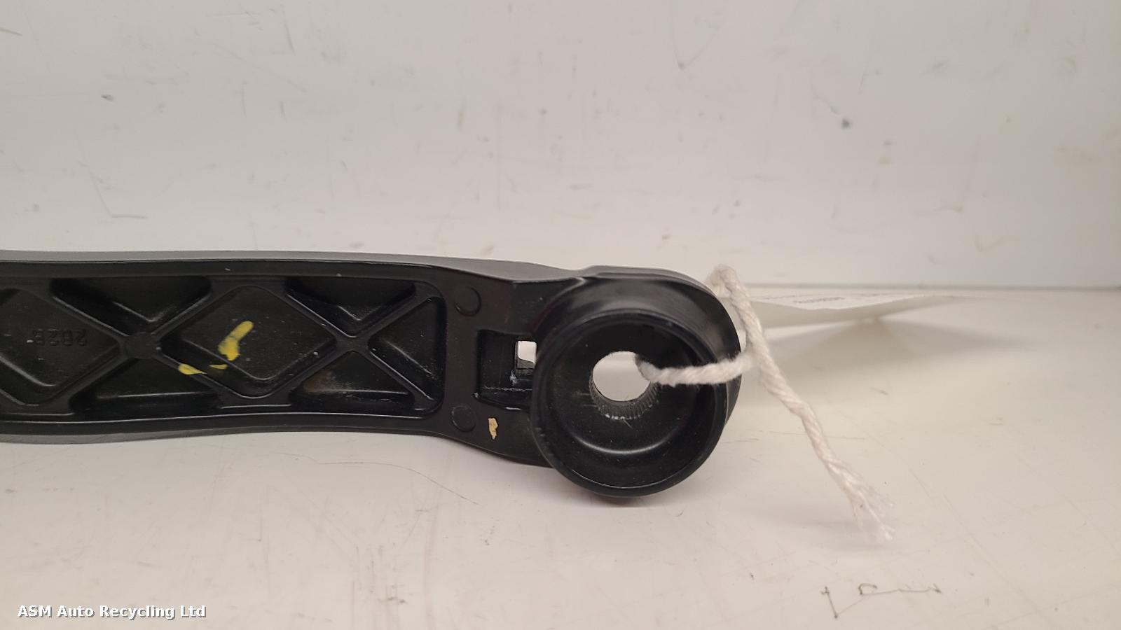 View Auto part Wiper Arm Land Rover Range Rover Sport 2021