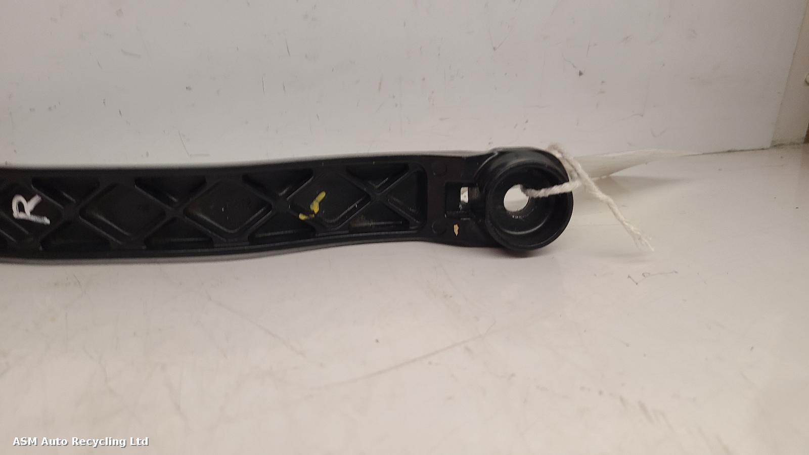 View Auto part Wiper Arm Land Rover Range Rover Sport 2021
