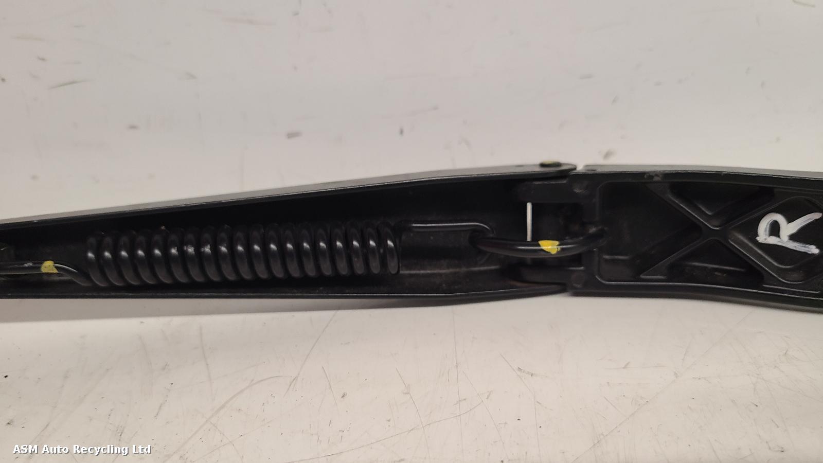 View Auto part Wiper Arm Land Rover Range Rover Sport 2021