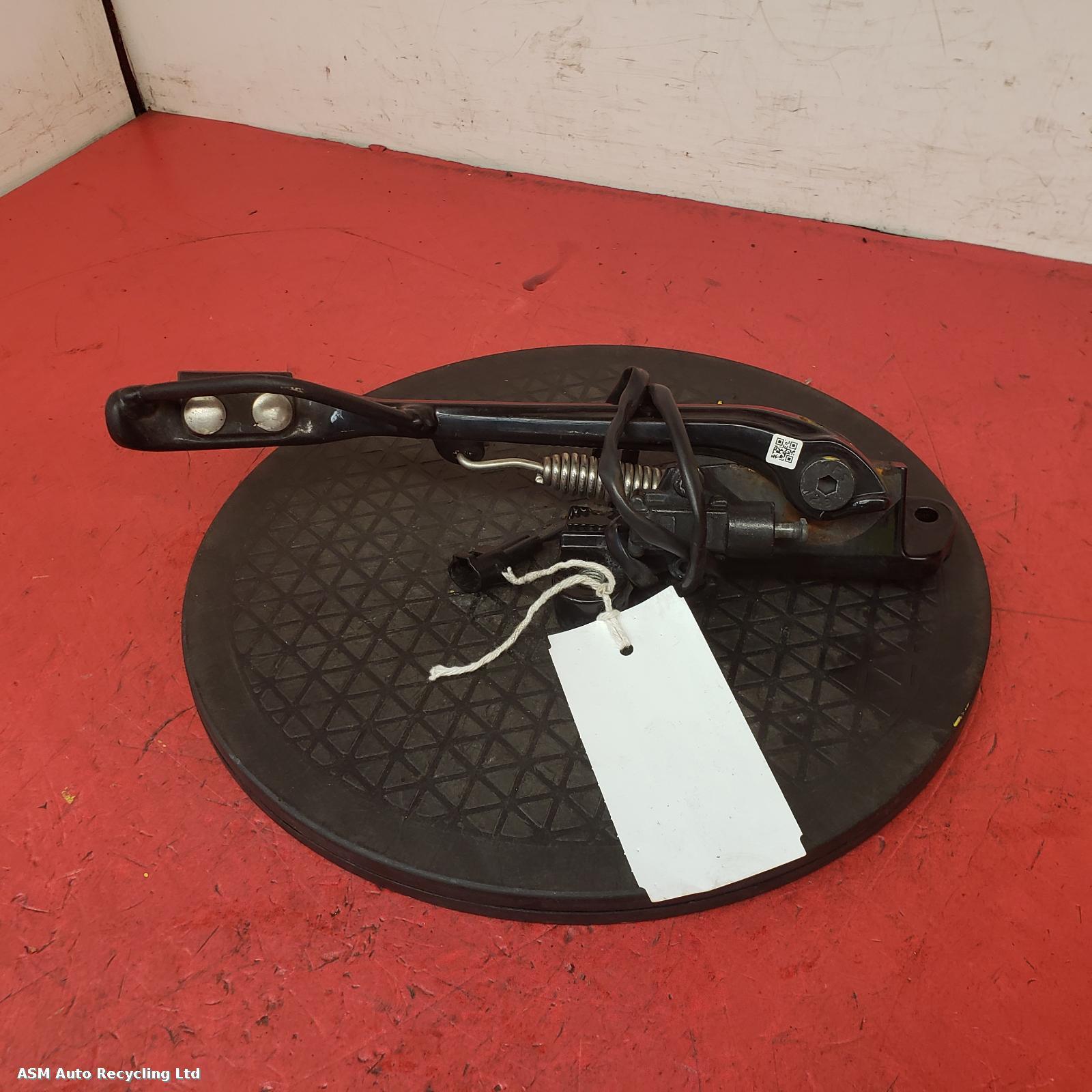 View Auto part Side/Centre Stand Indian Scout 2021