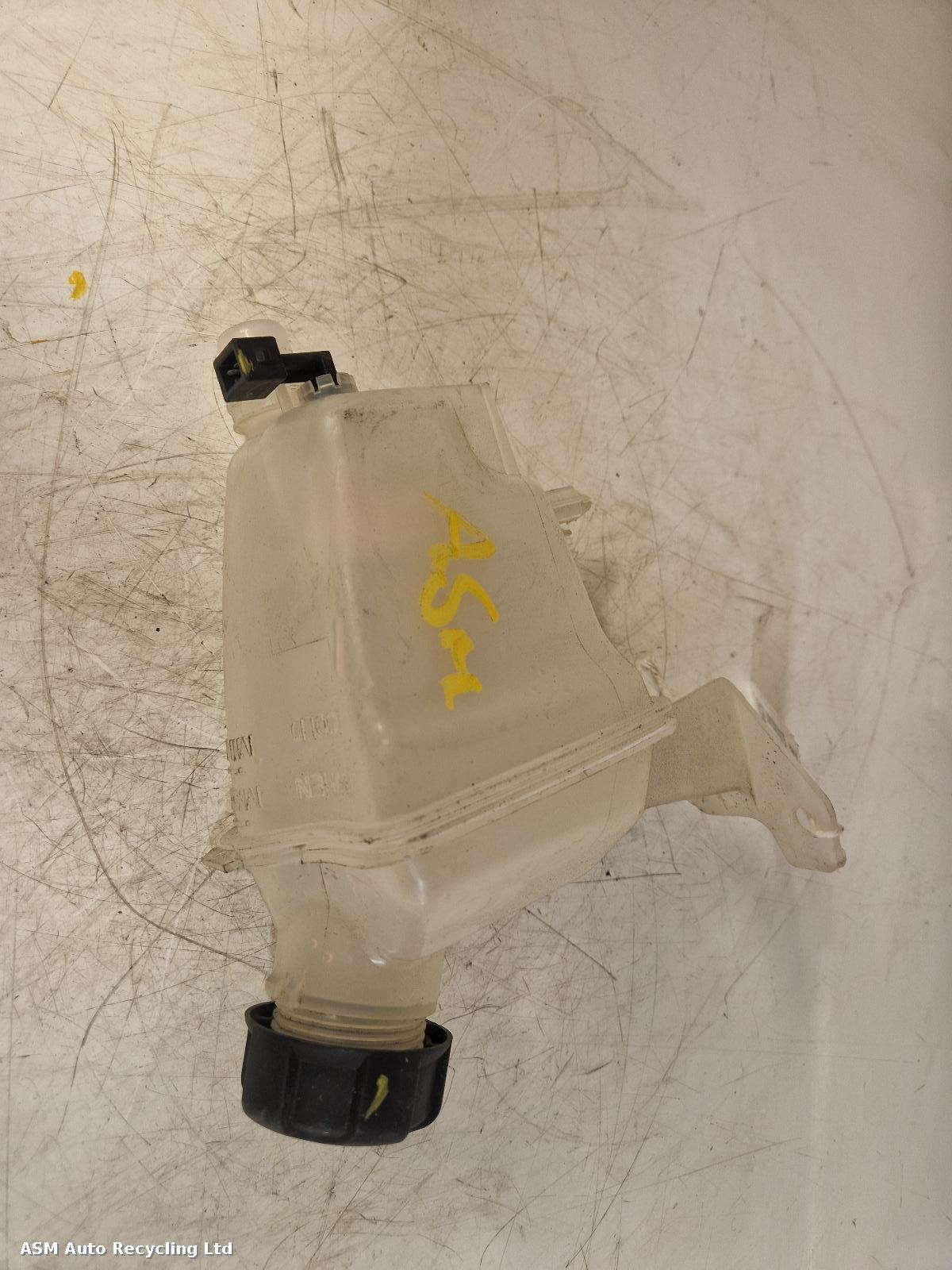 View Auto part Overflow Bottle Land Rover Range Rover 2022