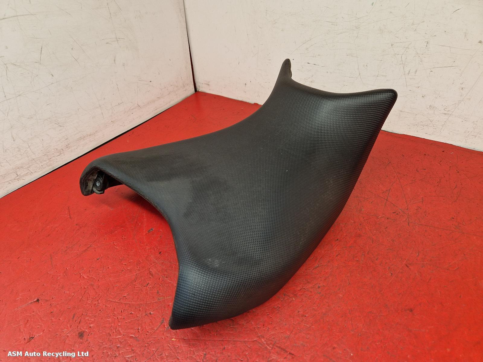 View Auto part Front Seat Honda Nc 750 2016