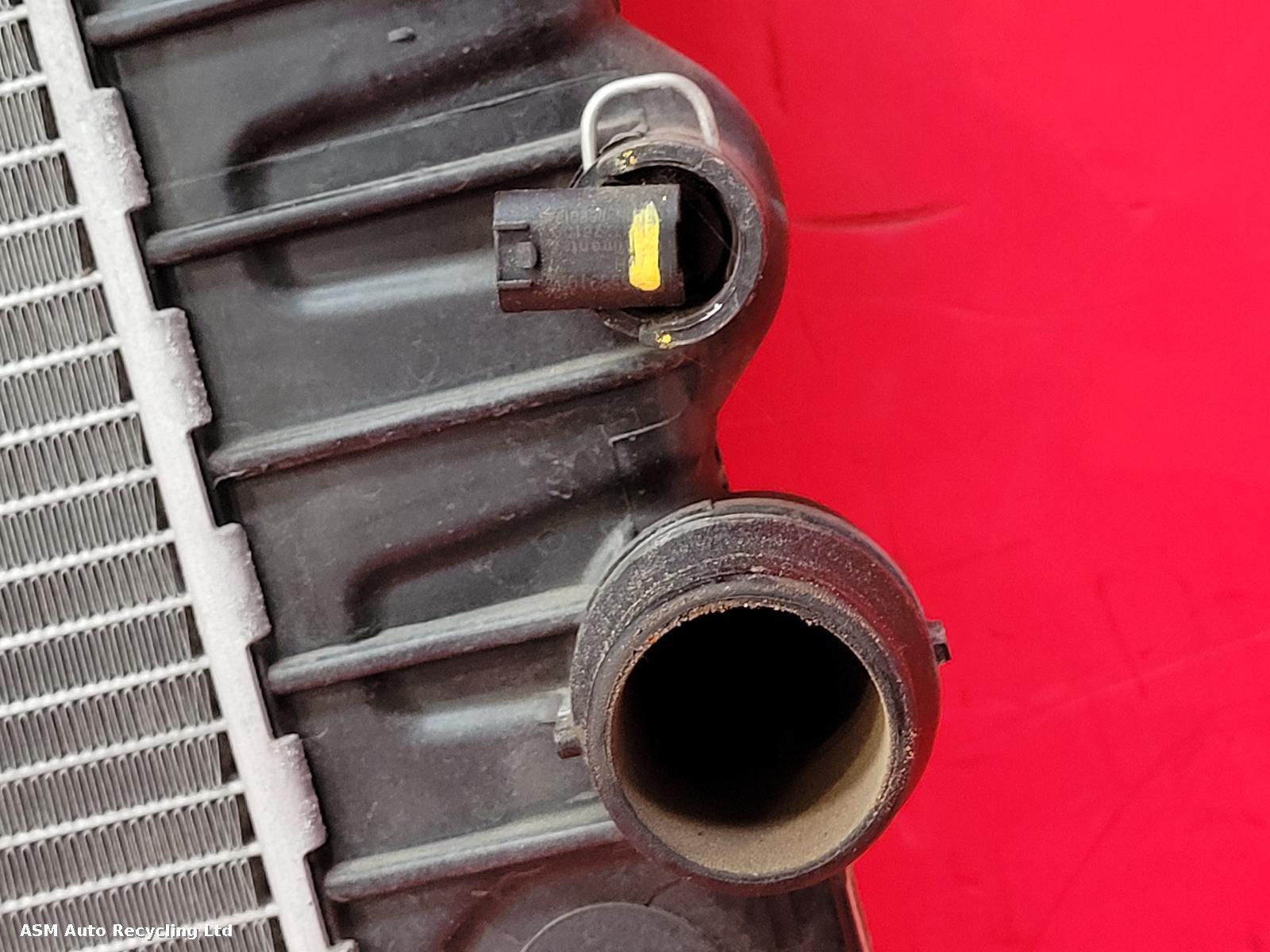 View Auto part Radiator Vauxhall Mokka 2017