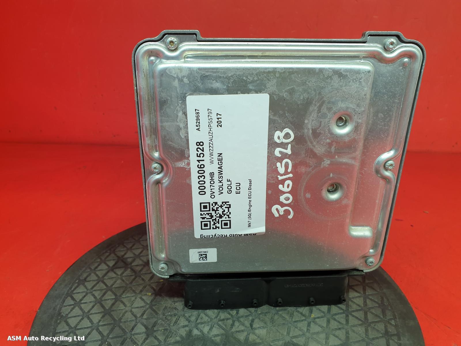 View Auto part ECU Volkswagen Golf 2017