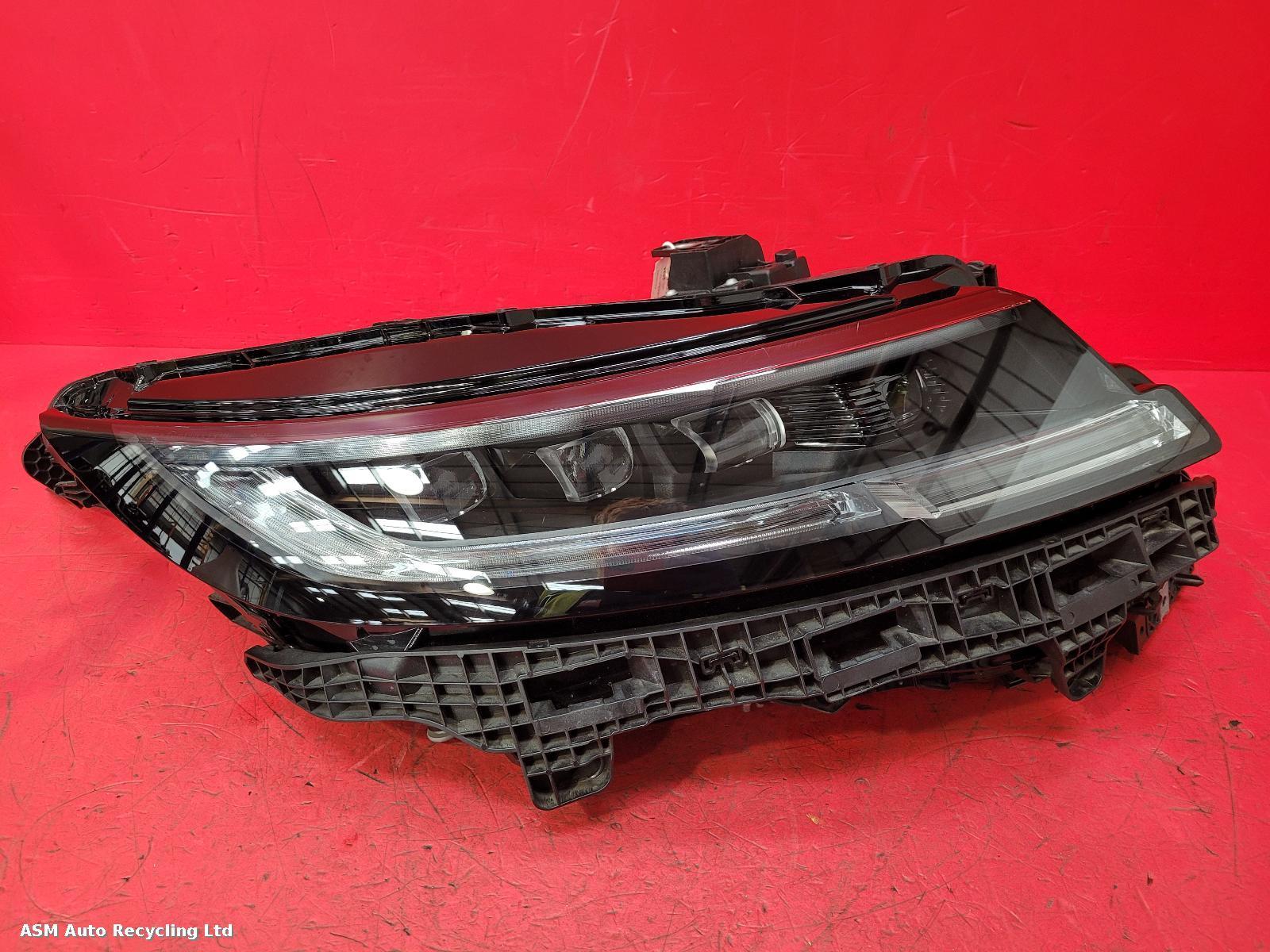 View Auto part R Headlamp Land Rover Range Rover Sport 2024