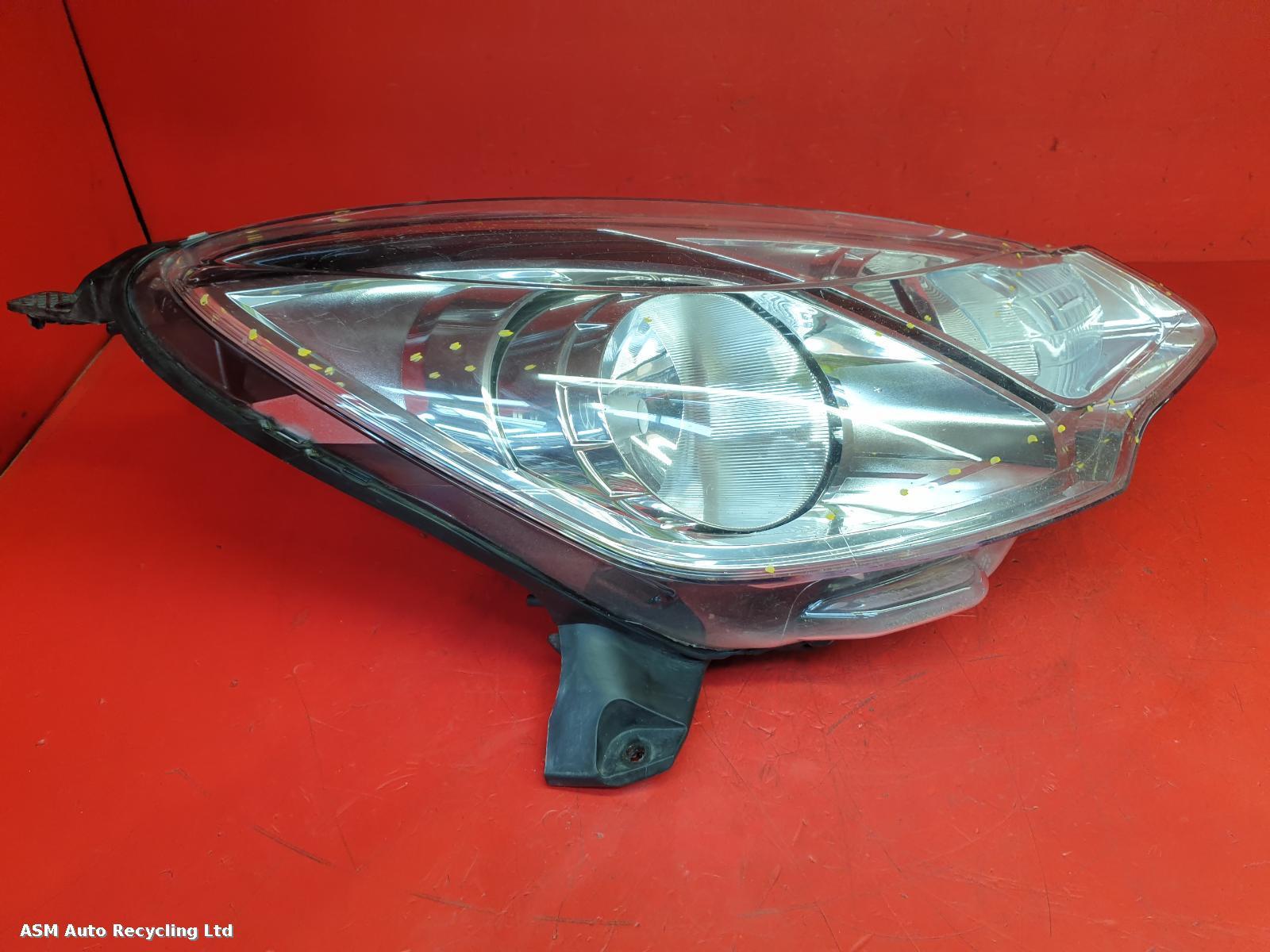 View Auto part R Headlamp Citroen Ds3 2010