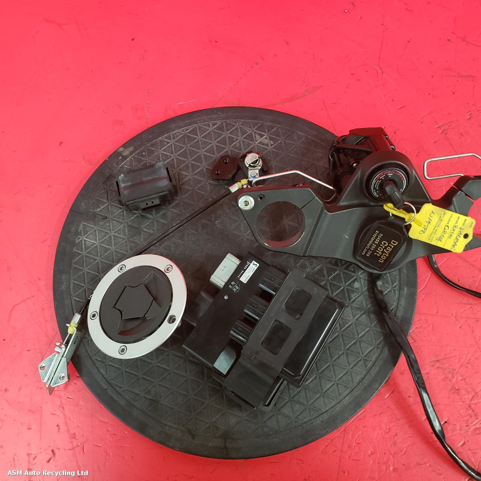 View Auto part Comp.Lock Set + Keys Kawasaki Z1000sx 2015