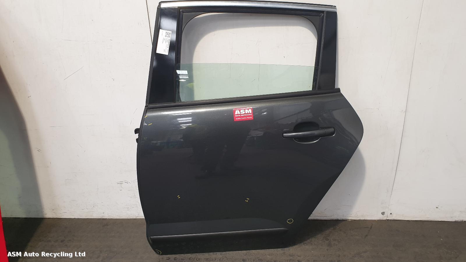 View Auto part L Rear Door Peugeot 3008 2013