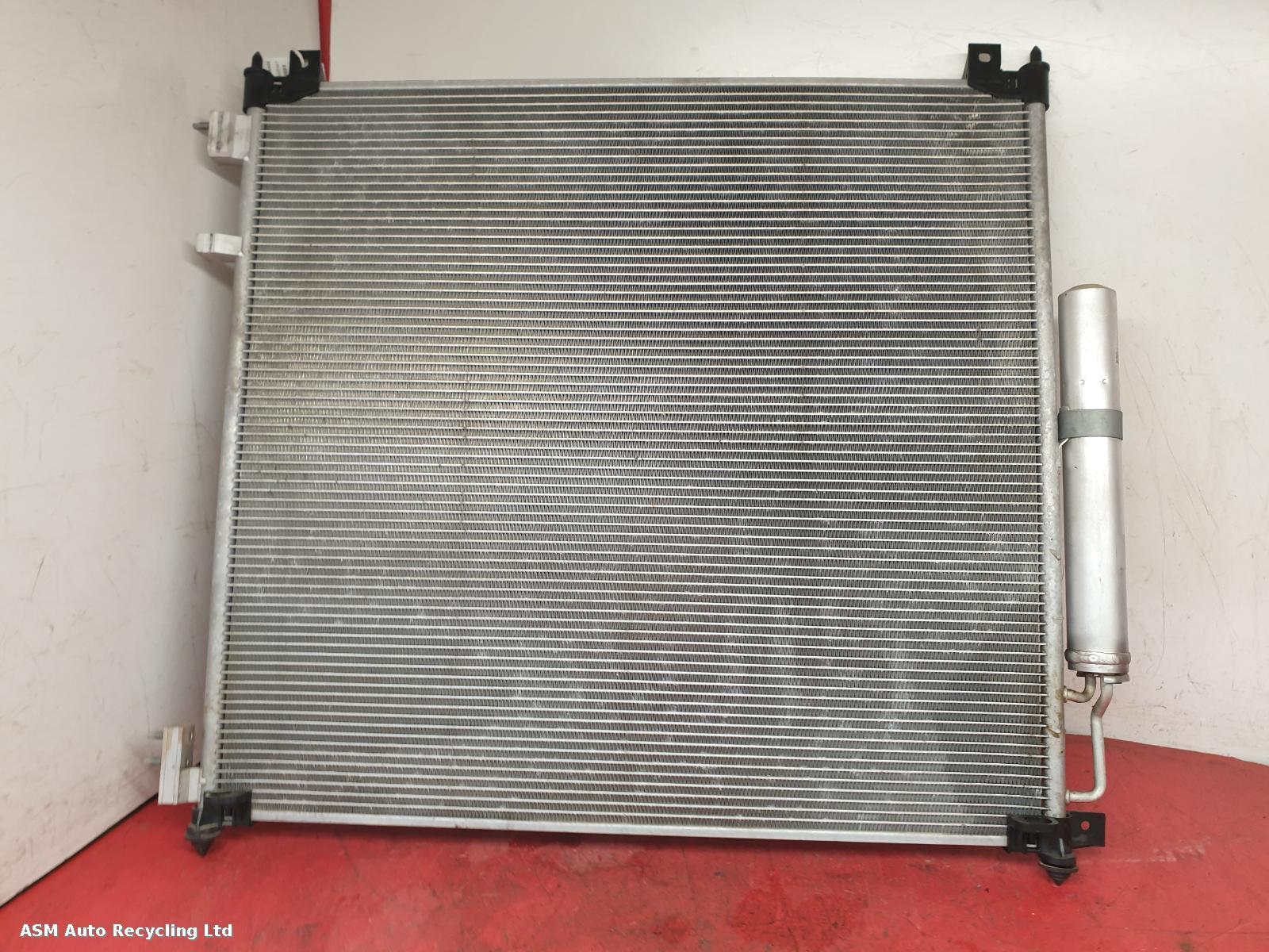 View Auto part Condenser Land Rover Defender 2023