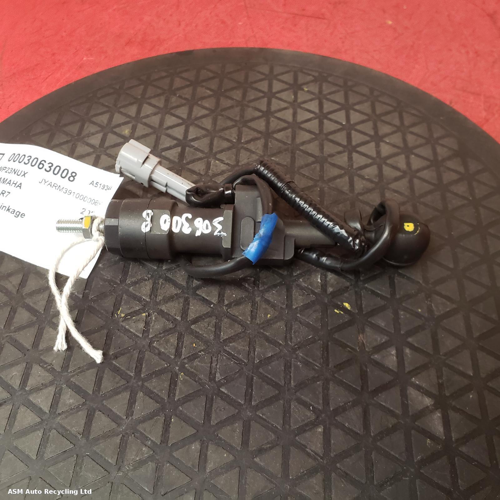 View Auto part Gear Linkage Yamaha Yzf R7 2023