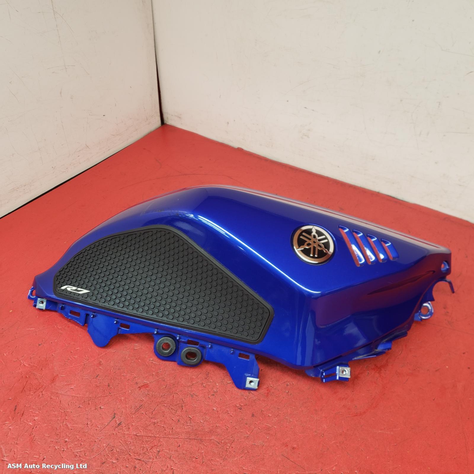 View Auto part Tank Trim Yamaha Yzf R7 2023