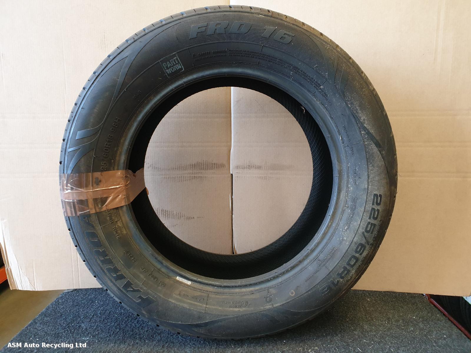 View Auto part 60 Profile Tyre Tyre 16 Inch Tyre 2024