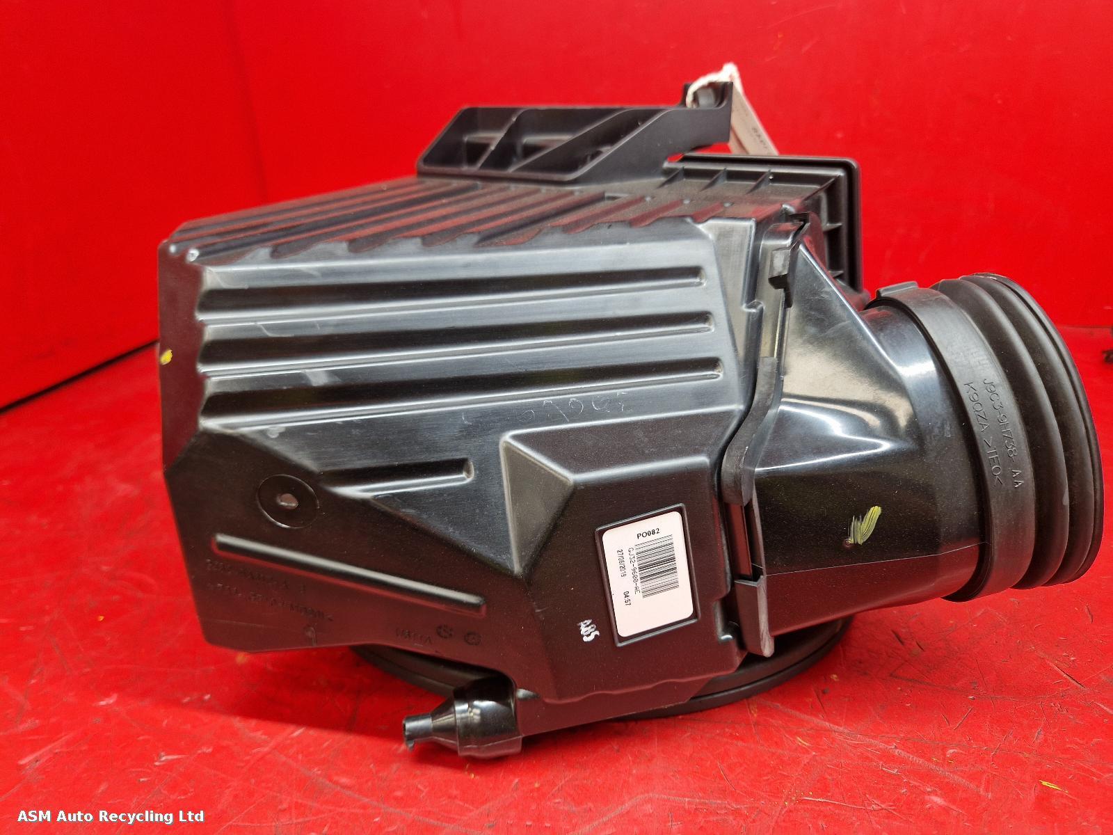 View Auto part Air Cleaner/Box Jaguar E Pace 2019