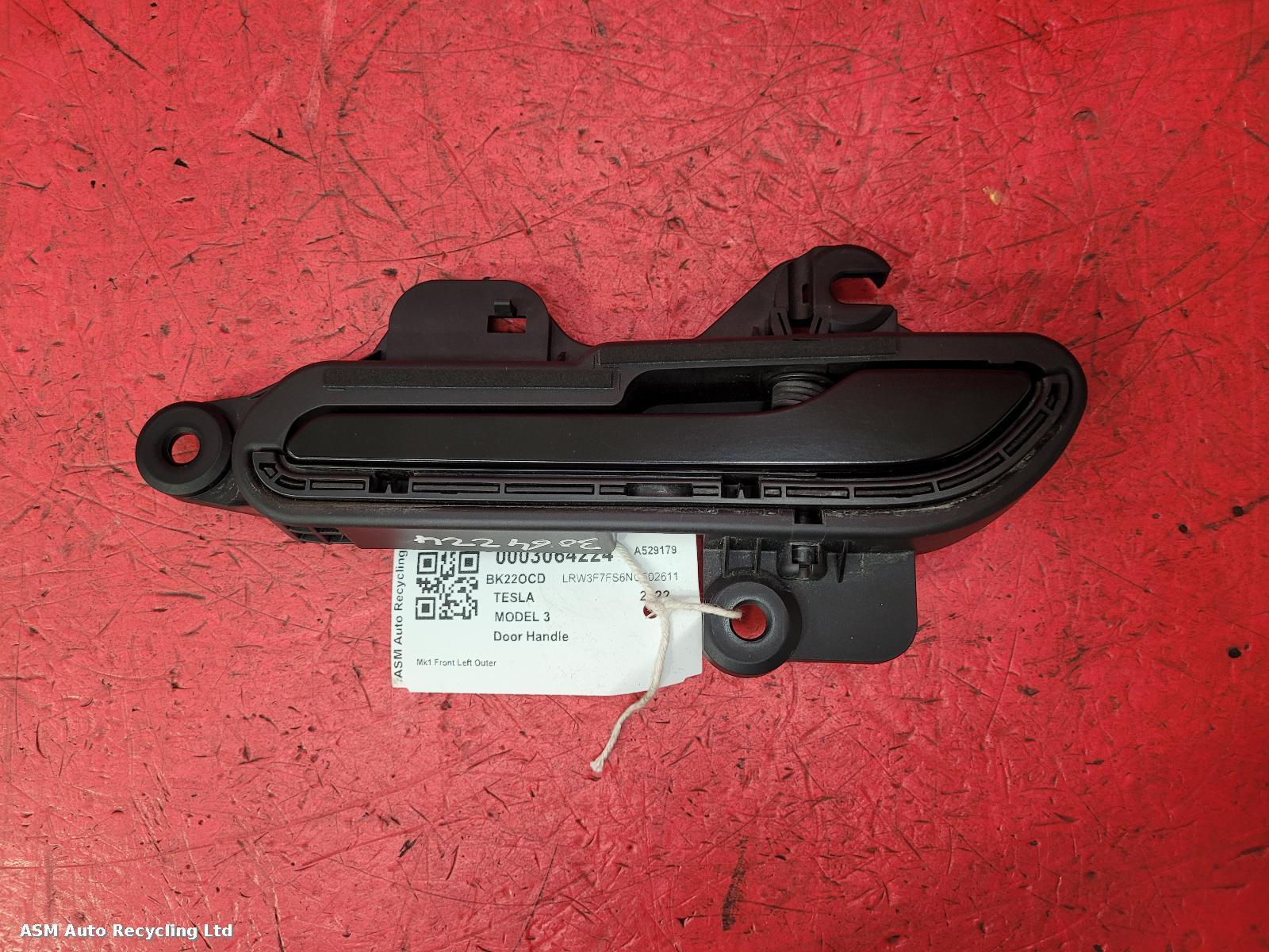 View Auto part Door Handle Tesla Model 3 2022