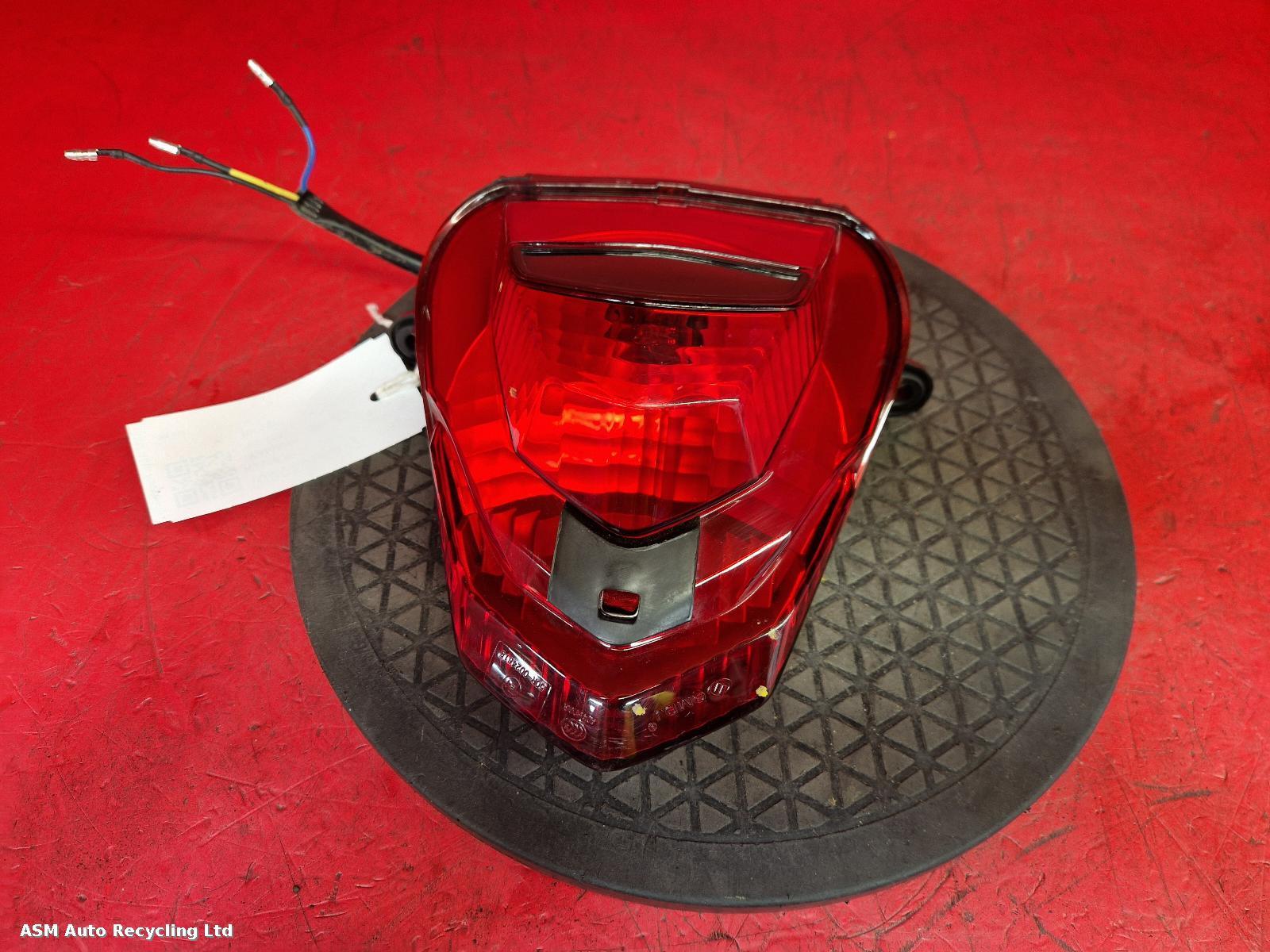 View Auto part Taillight Yamaha Ys 125 2017