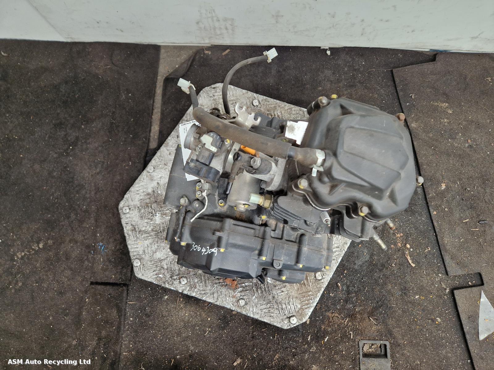 View Auto part Engine Yamaha Ys 125 2017